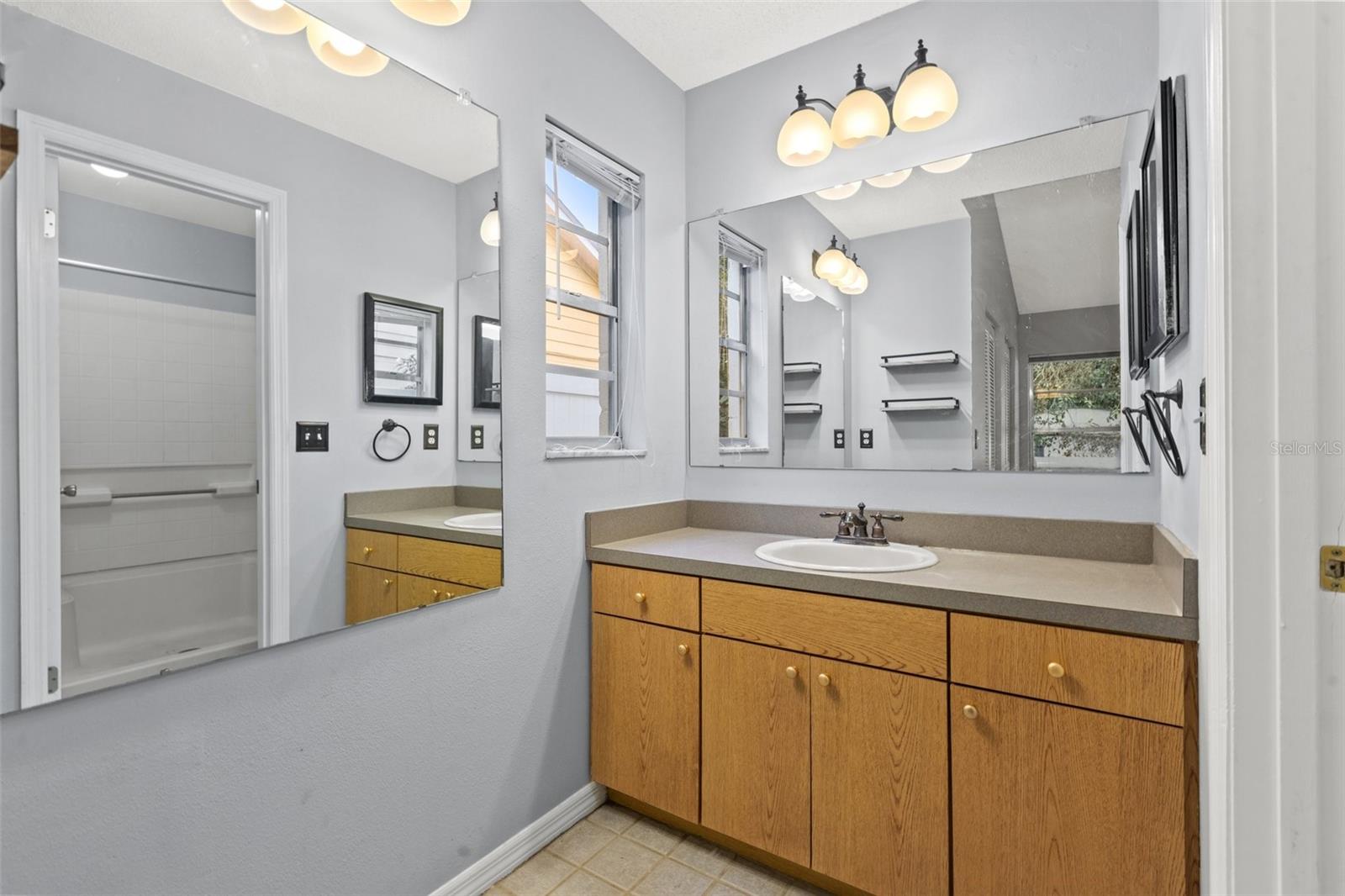 Image 11 of 16 For 12808 Dunhill Drive