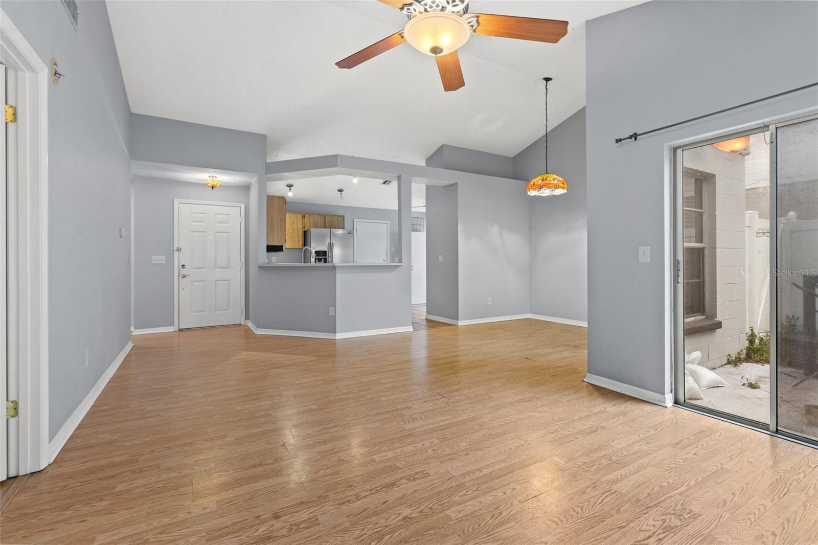 Image 6 of 16 For 12808 Dunhill Drive