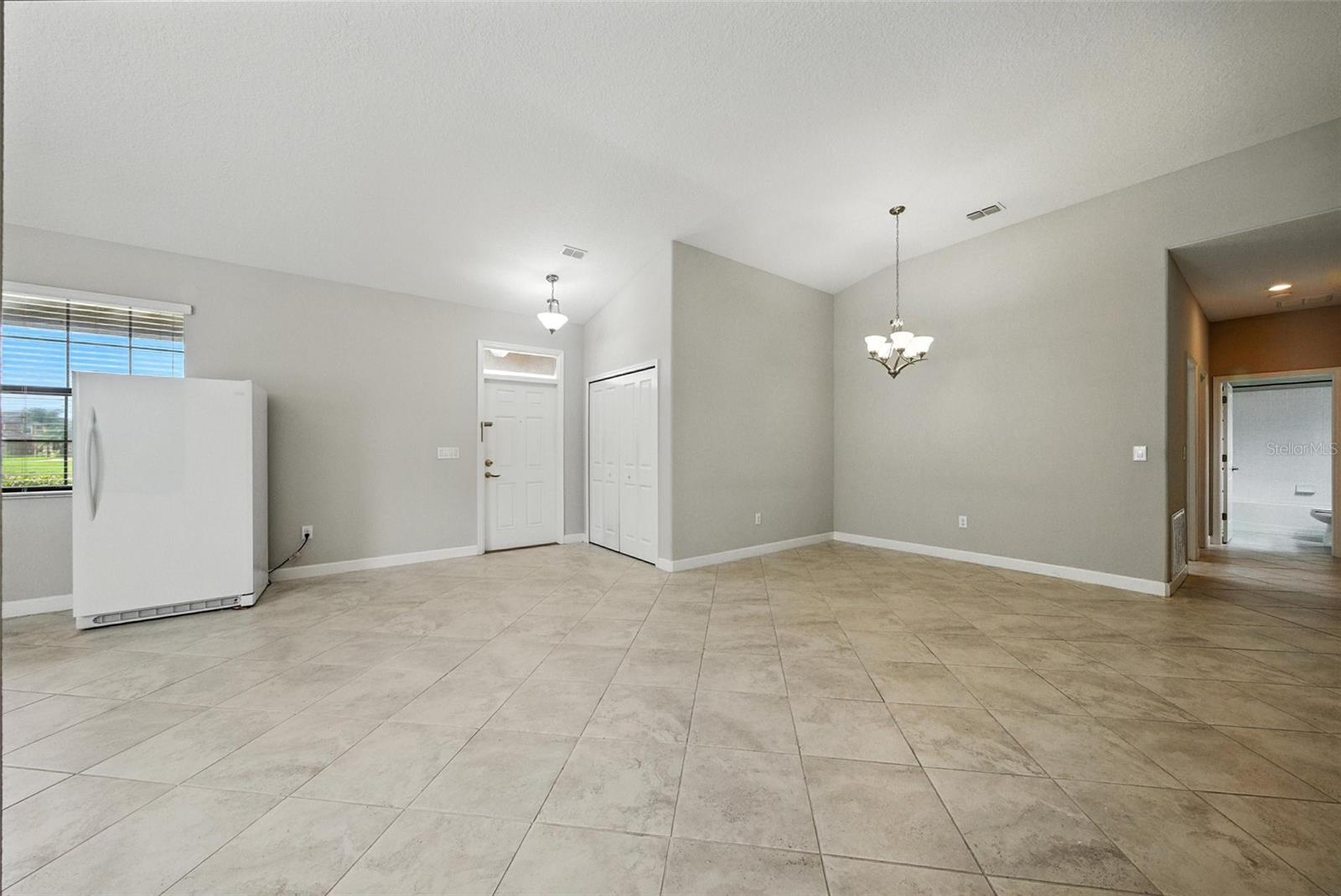 Image 15 of 53 For 9864 Smarty Jones Drive