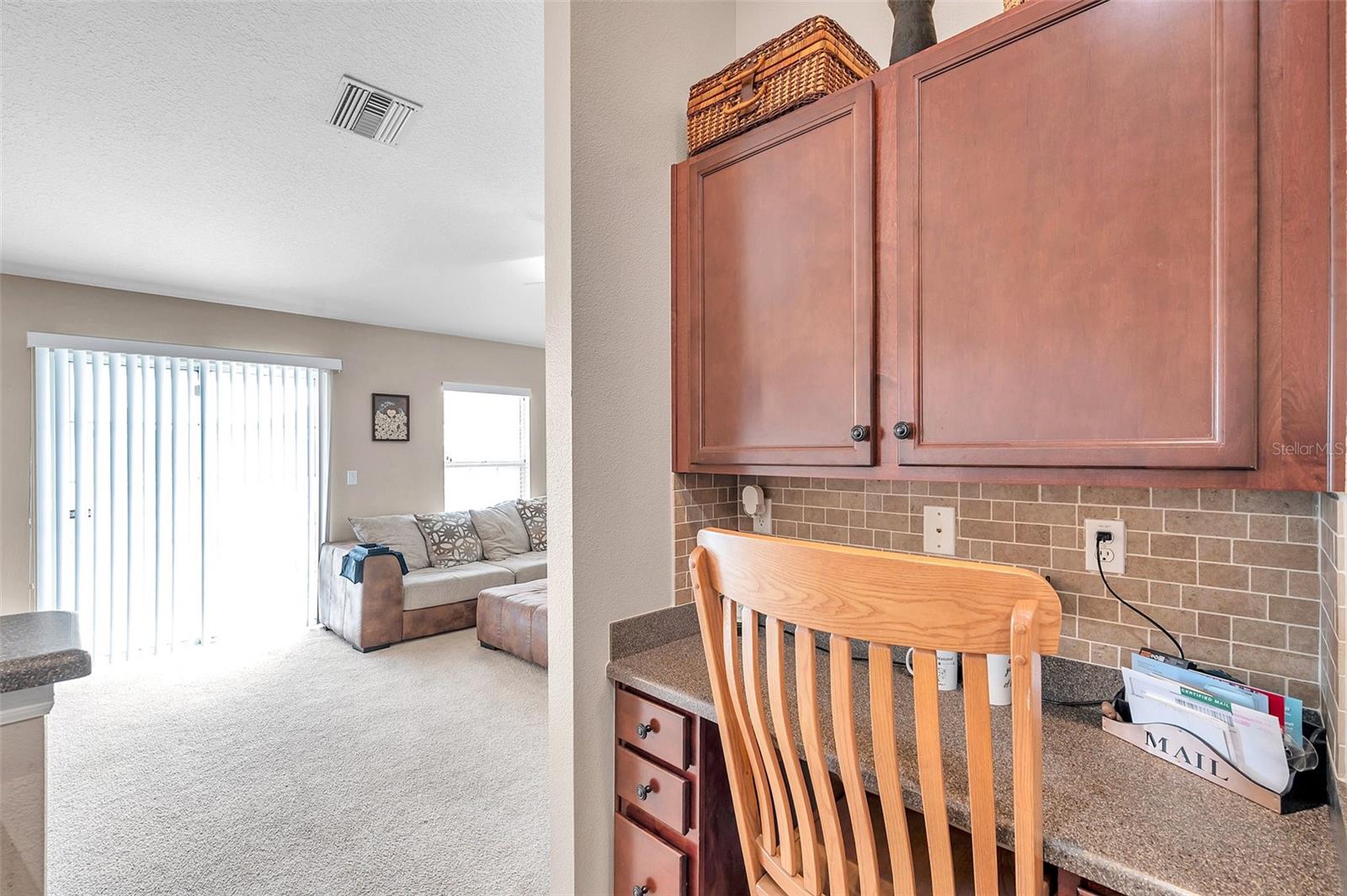 Image 14 of 60 For 746 Ashentree Drive