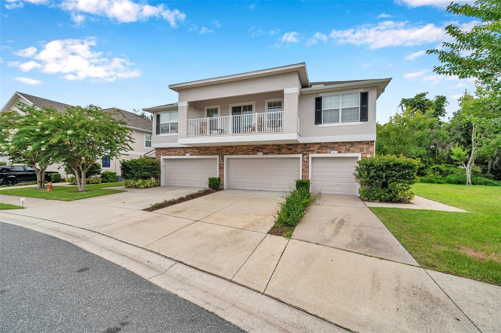 Image 2 of 60 For 746 Ashentree Drive