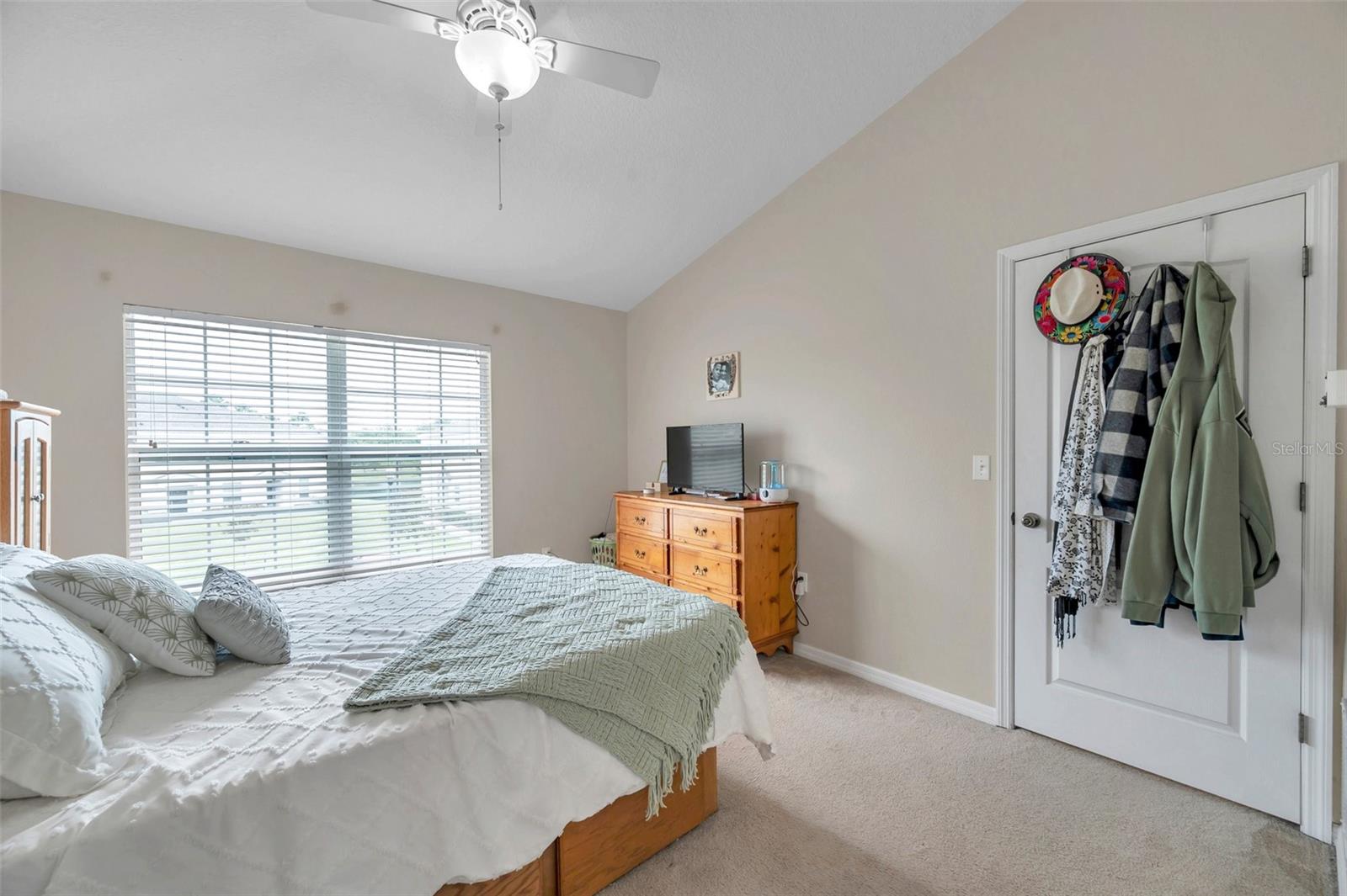 Image 32 of 60 For 746 Ashentree Drive