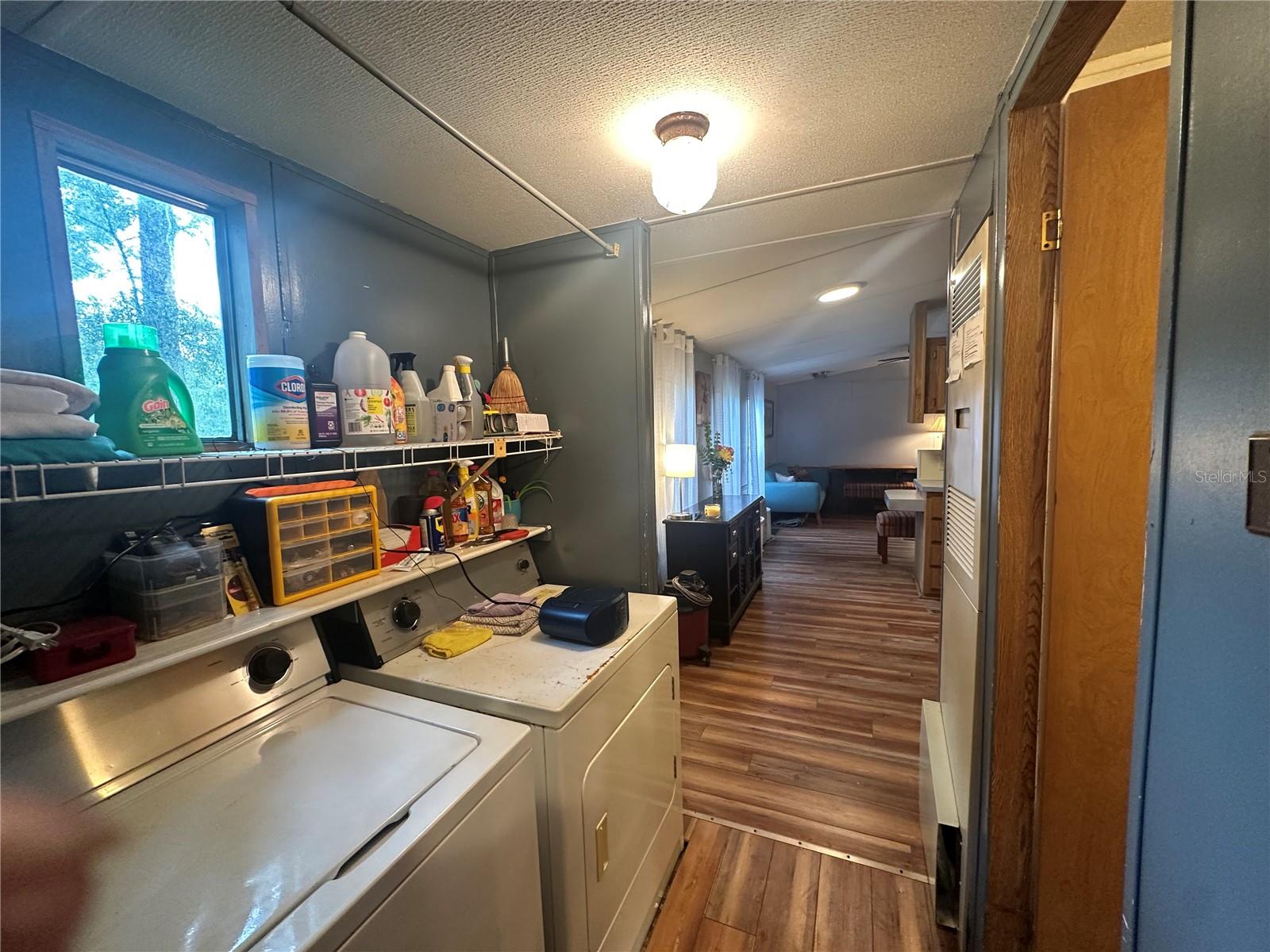 Listing photo id 9 for 14347 Old Hunter Road