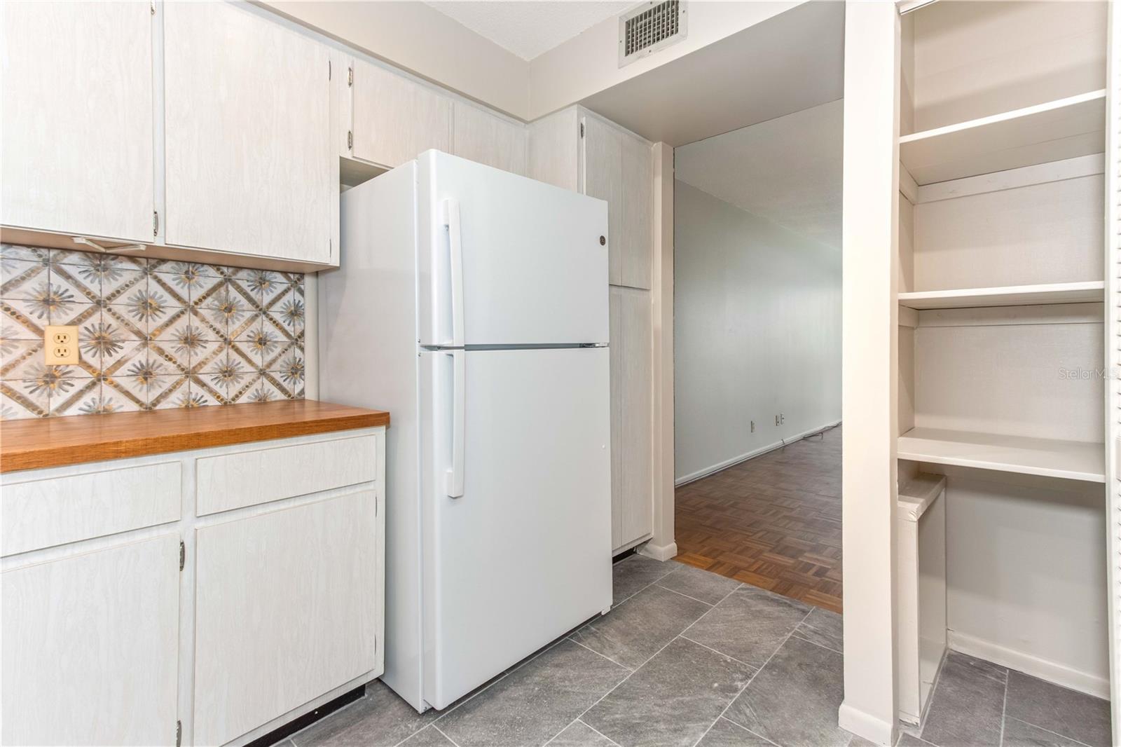 Image 21 of 65 For 2950 West Bay Drive B5