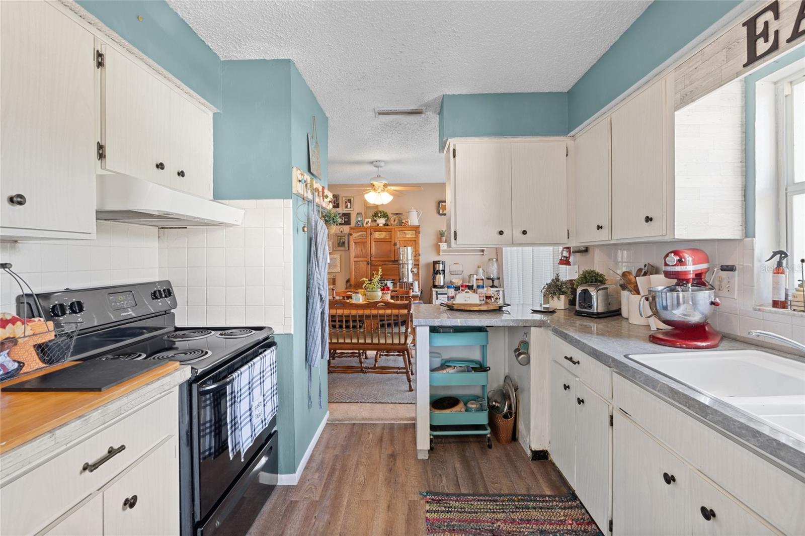 Image 9 of 29 For 1820 Martin Street