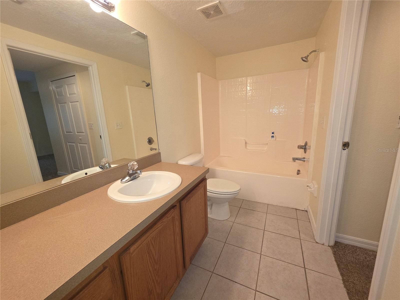 Image 13 of 17 For 6446 Cypressdale Drive 102