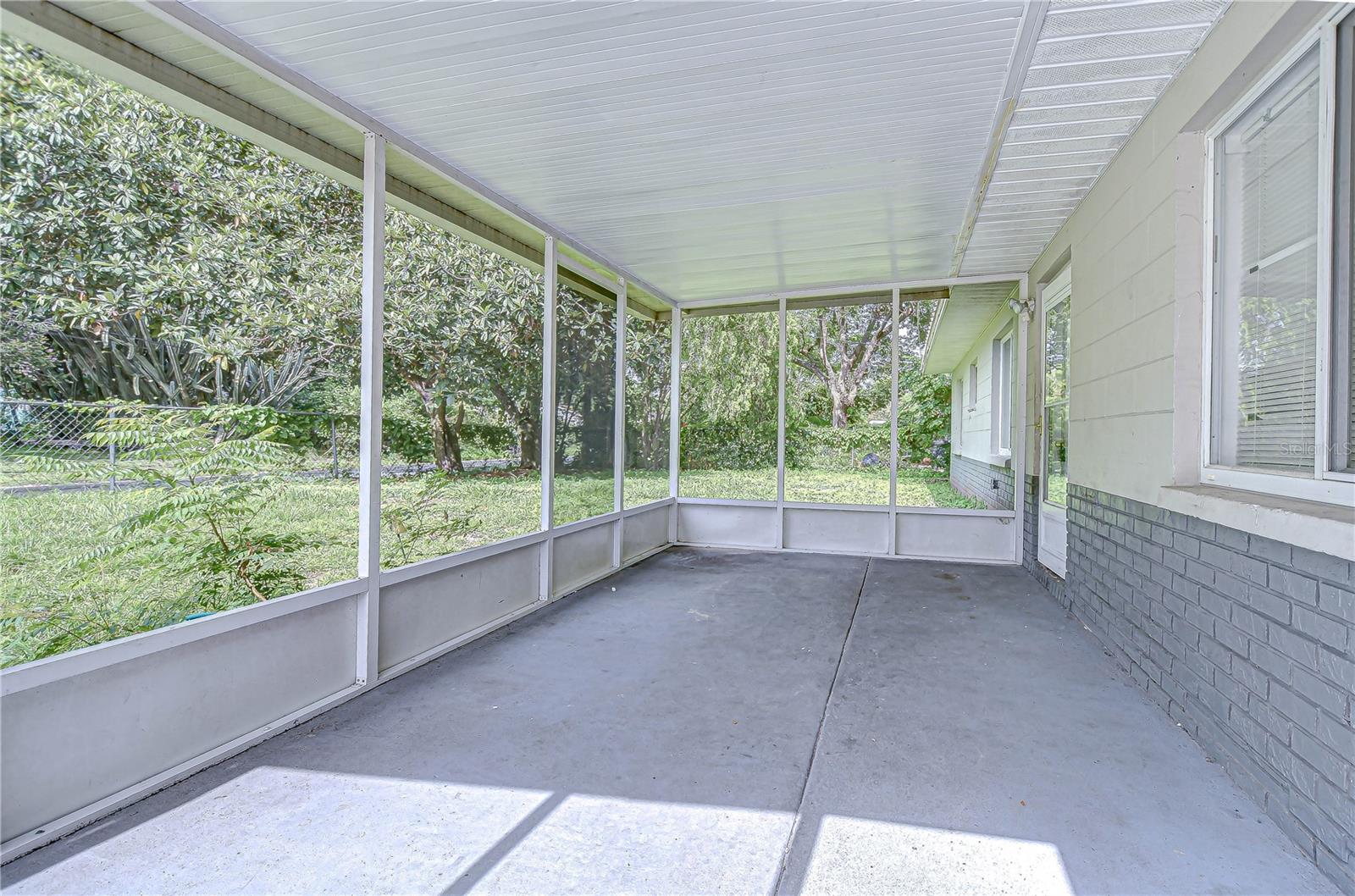 Image 42 of 47 For 37740 Waverly Avenue
