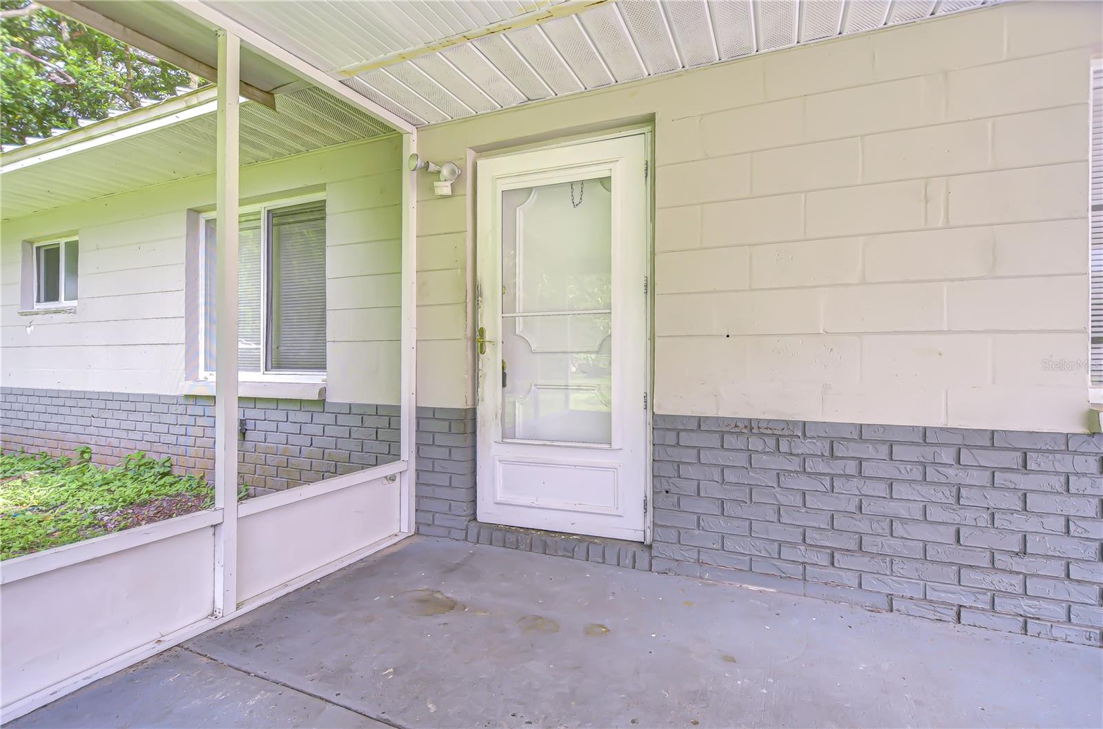 Image 44 of 47 For 37740 Waverly Avenue