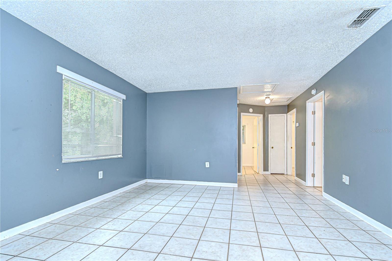 Image 8 of 47 For 37740 Waverly Avenue