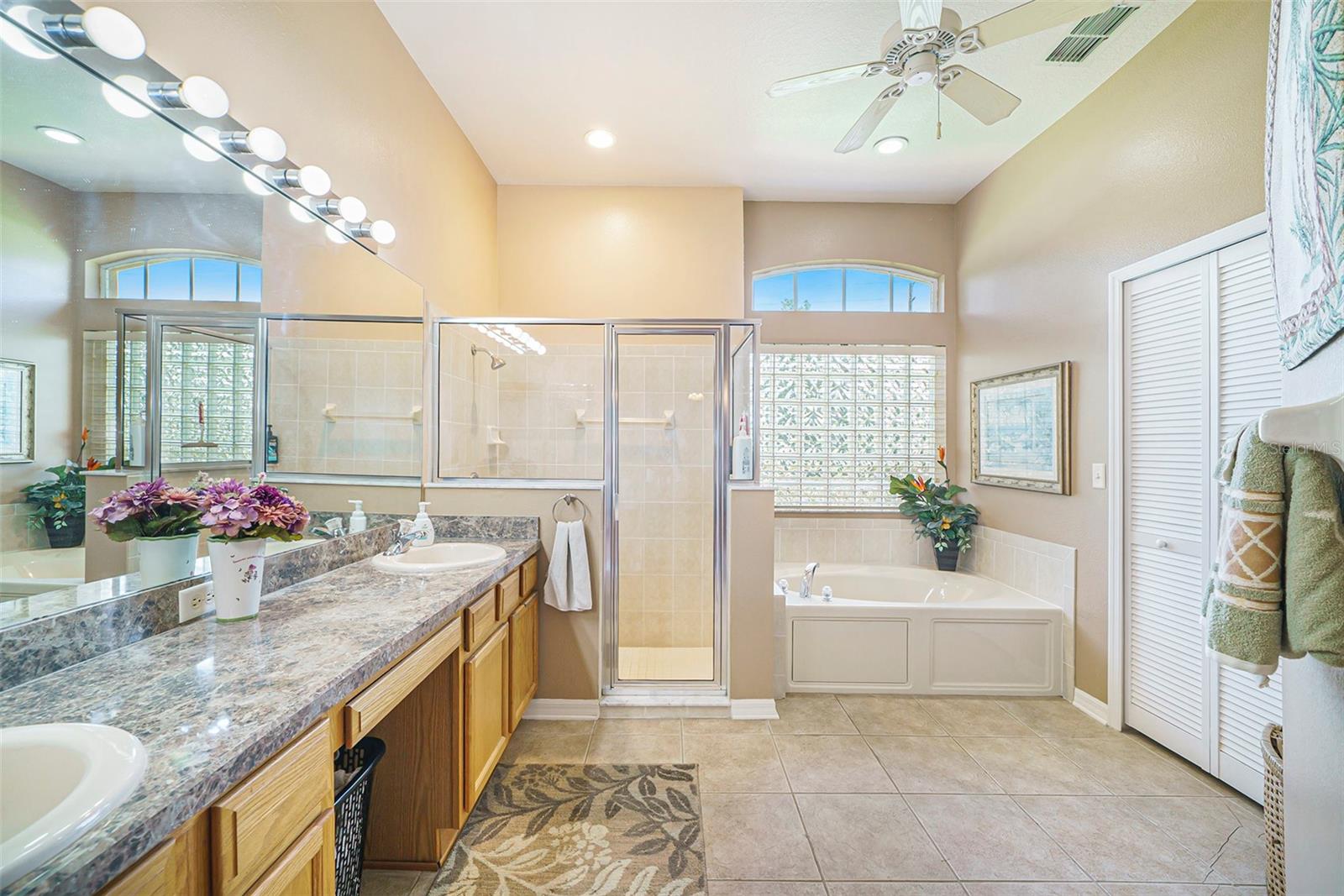 Image 17 of 29 For 14172 Segovia Street