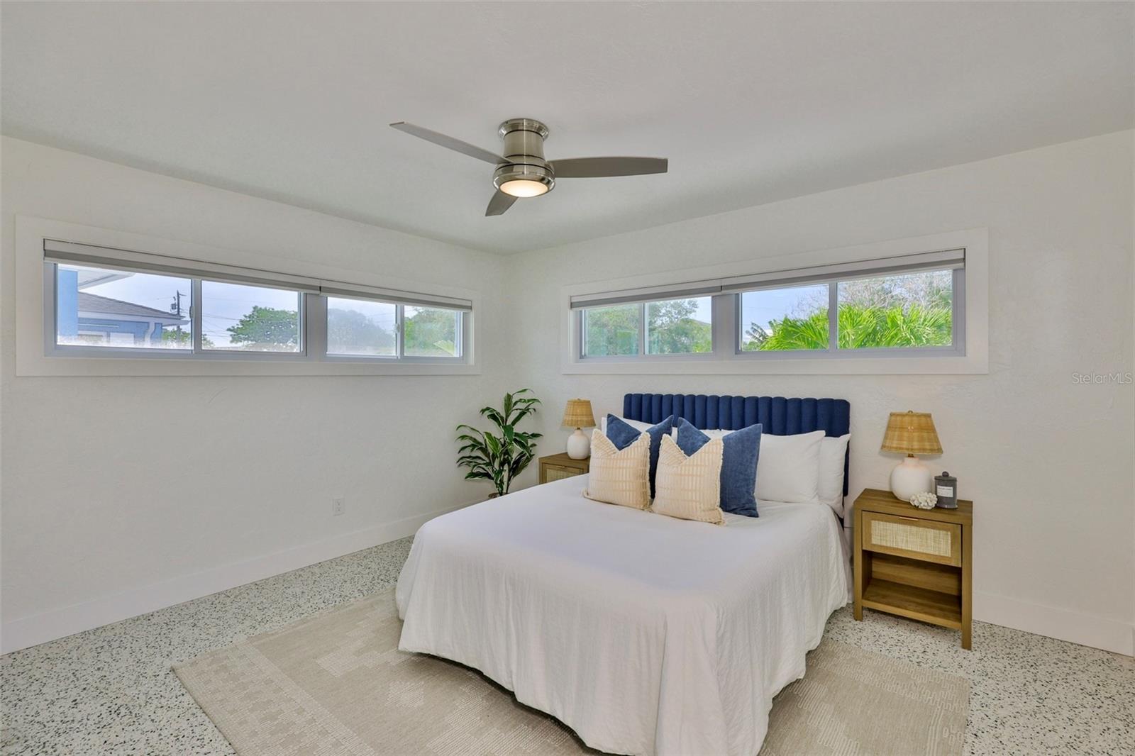 Image 22 of 56 For 4817 Trade Winds Drive S