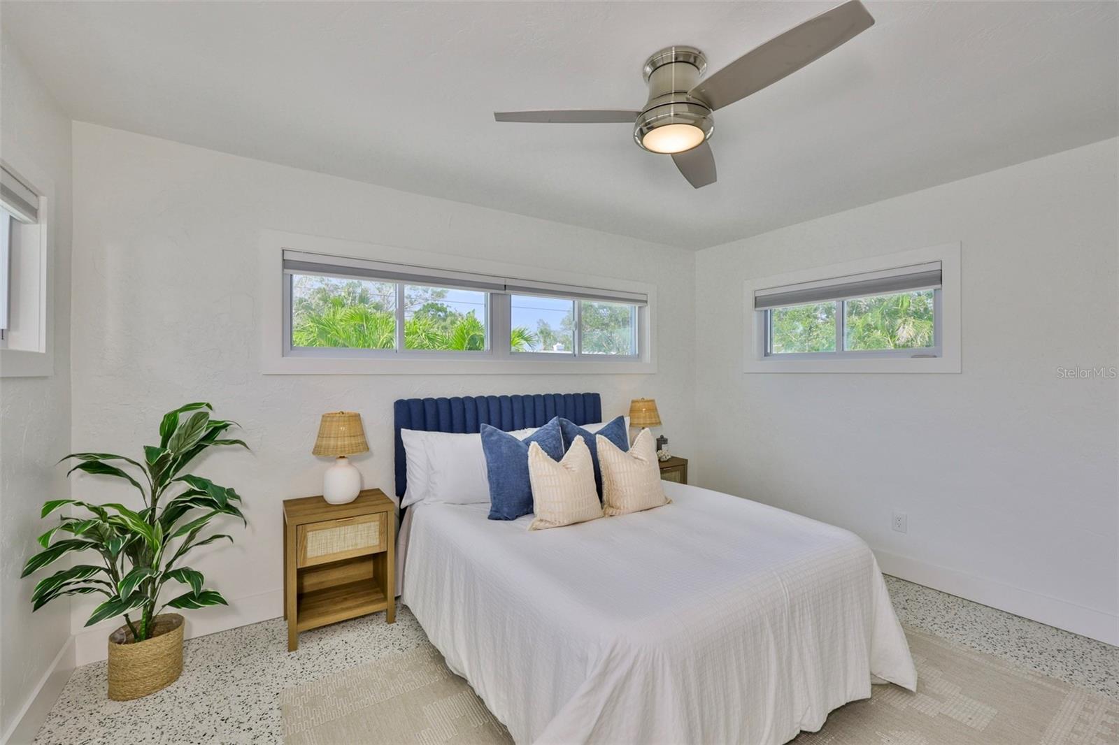 Image 23 of 56 For 4817 Trade Winds Drive S