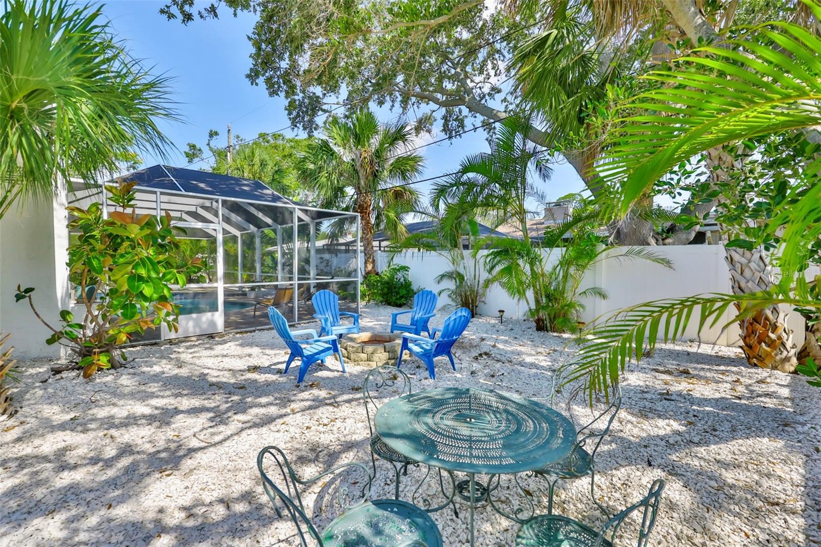 Image 34 of 56 For 4817 Trade Winds Drive S