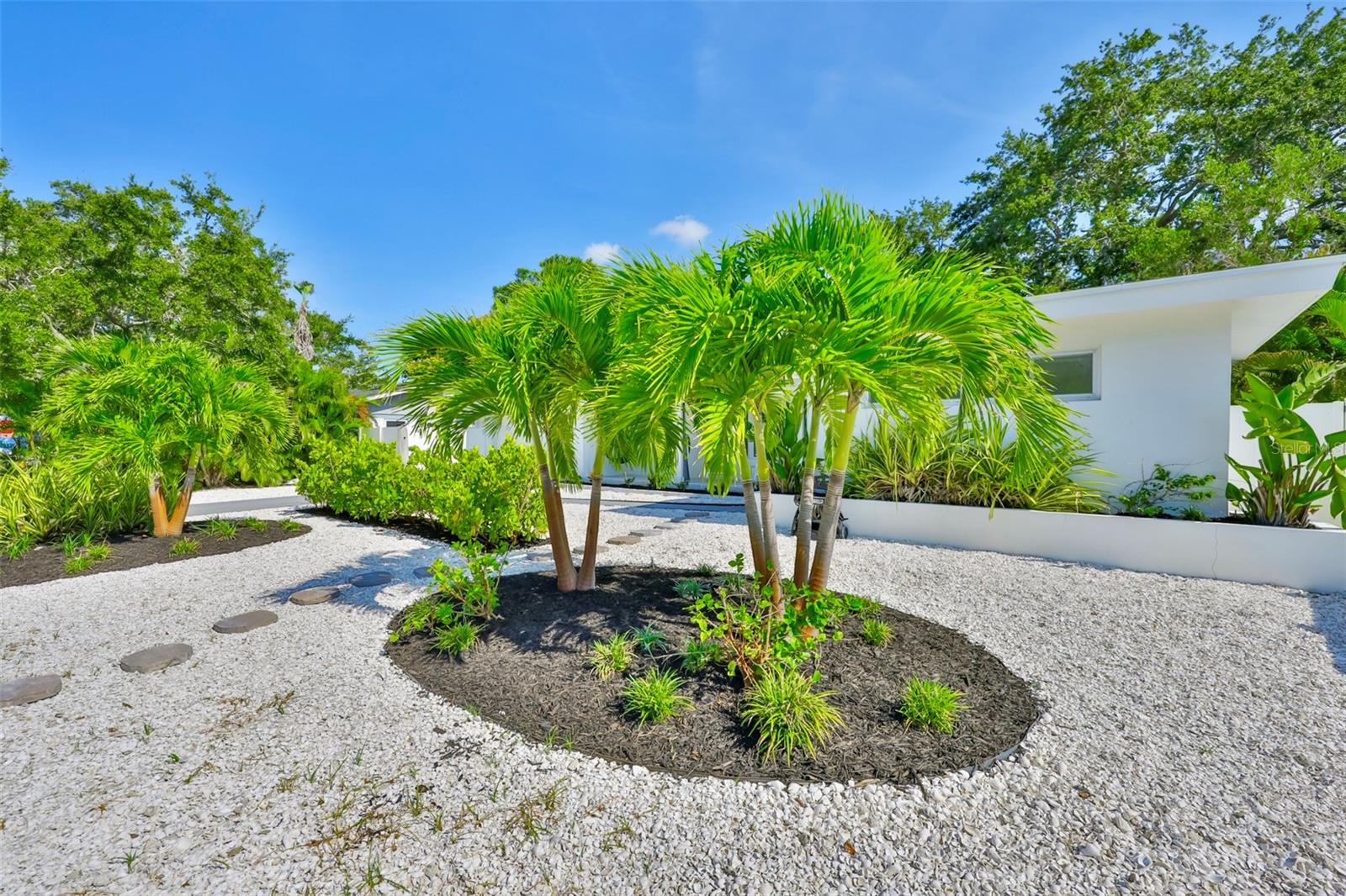 Image 40 of 56 For 4817 Trade Winds Drive S