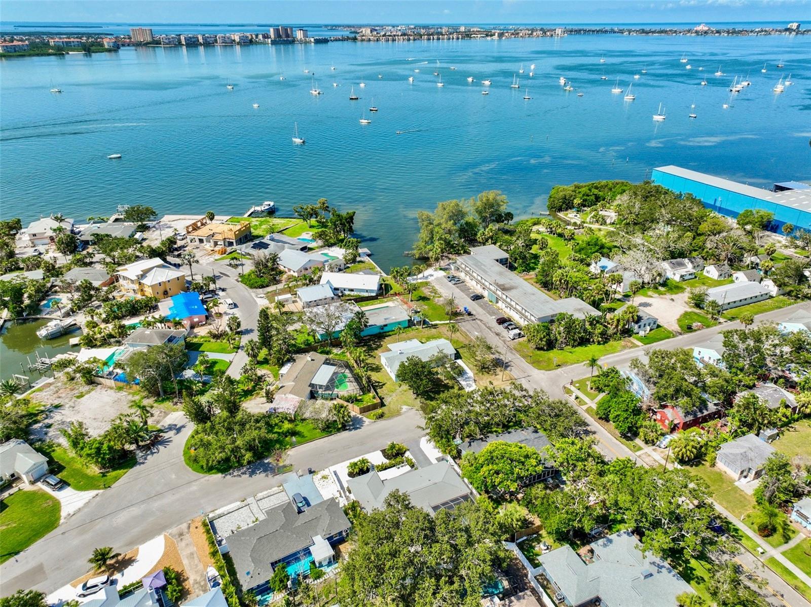 Image 43 of 56 For 4817 Trade Winds Drive S
