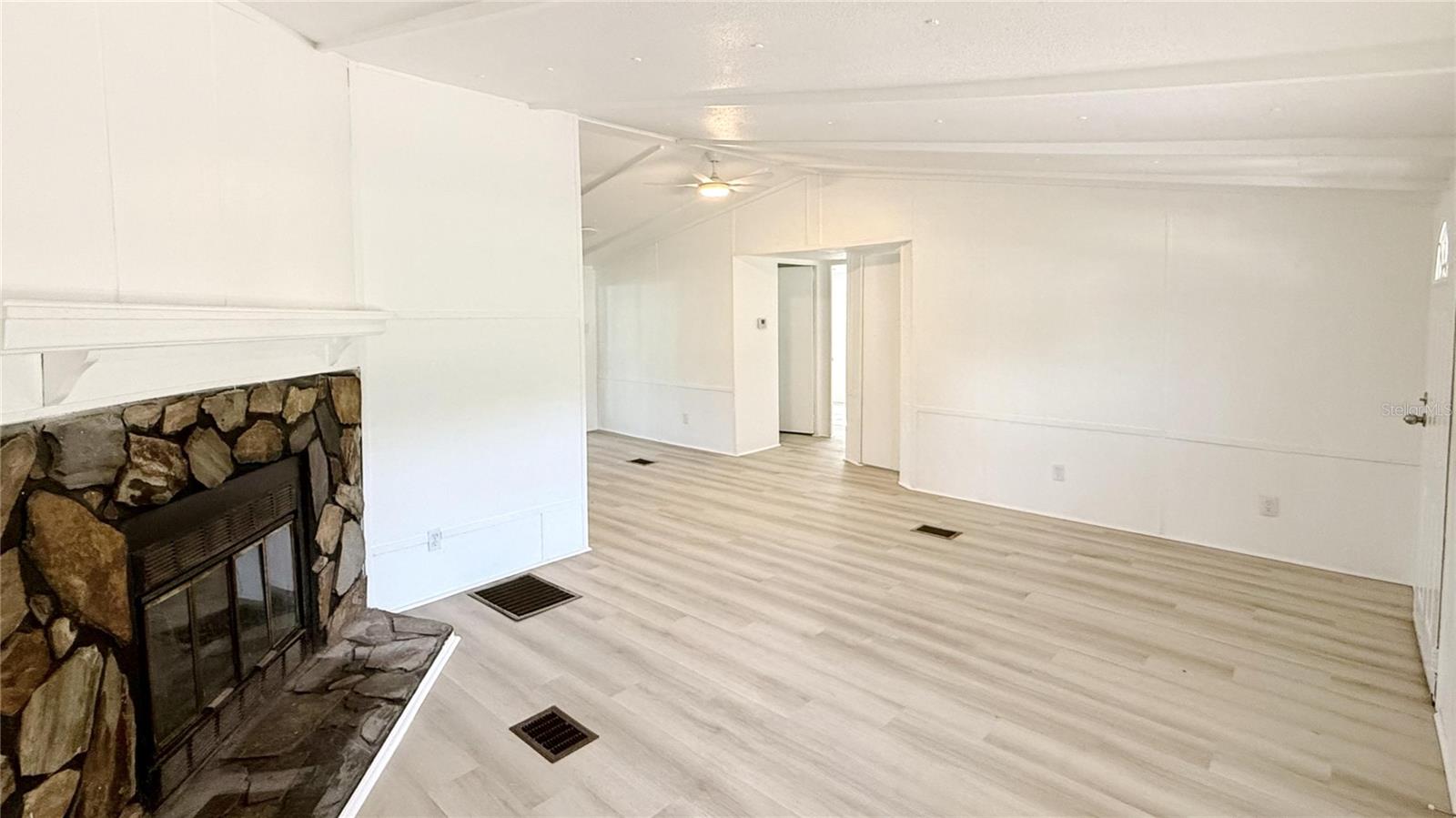 Image 3 of 25 For 4234 Cheri Drive