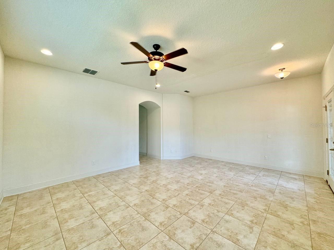 Image 4 of 53 For 19502 Sea Myrtle Way