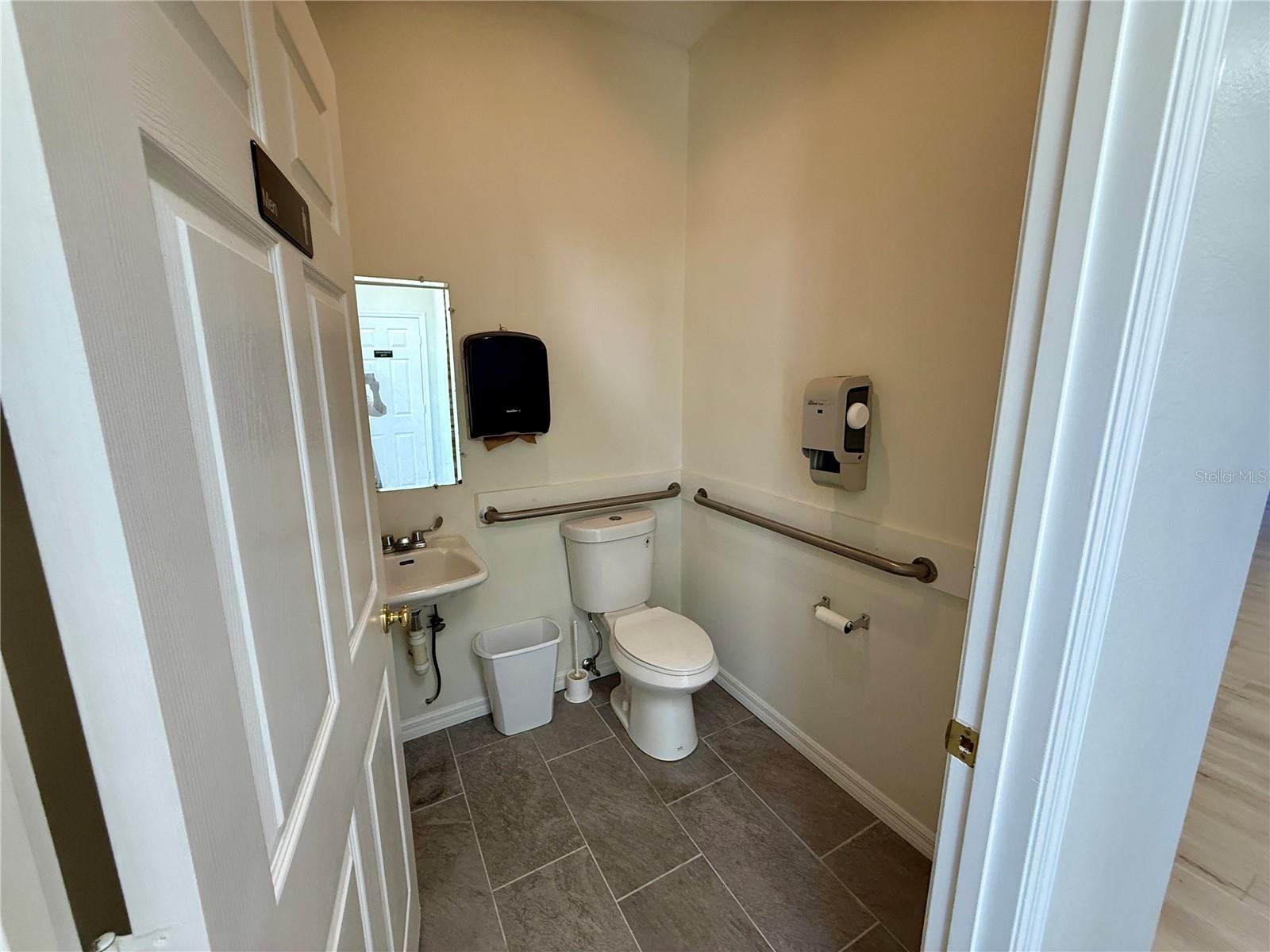 Image 14 of 24 For 4426 5th Street W