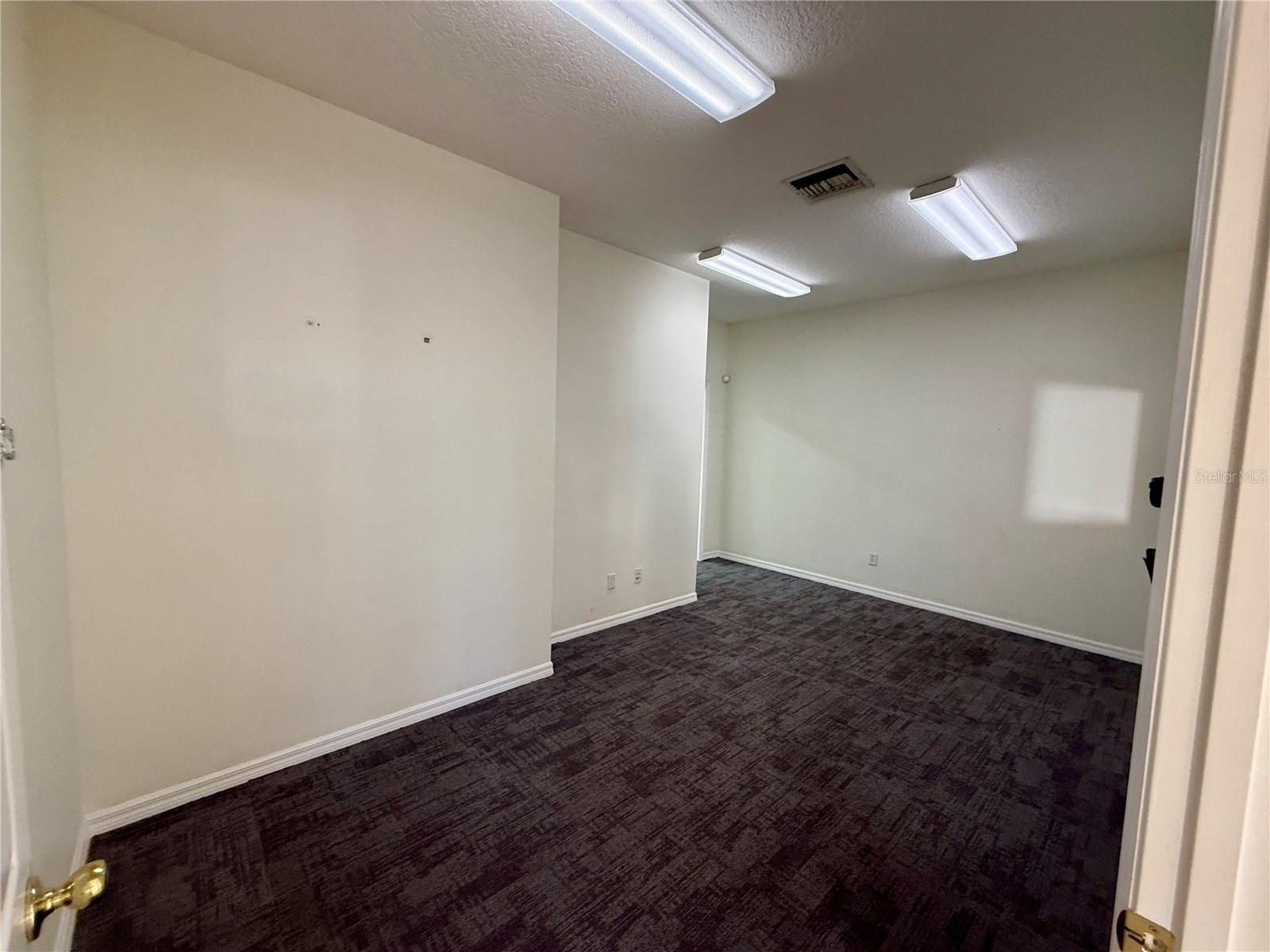 Image 5 of 24 For 4426 5th Street W