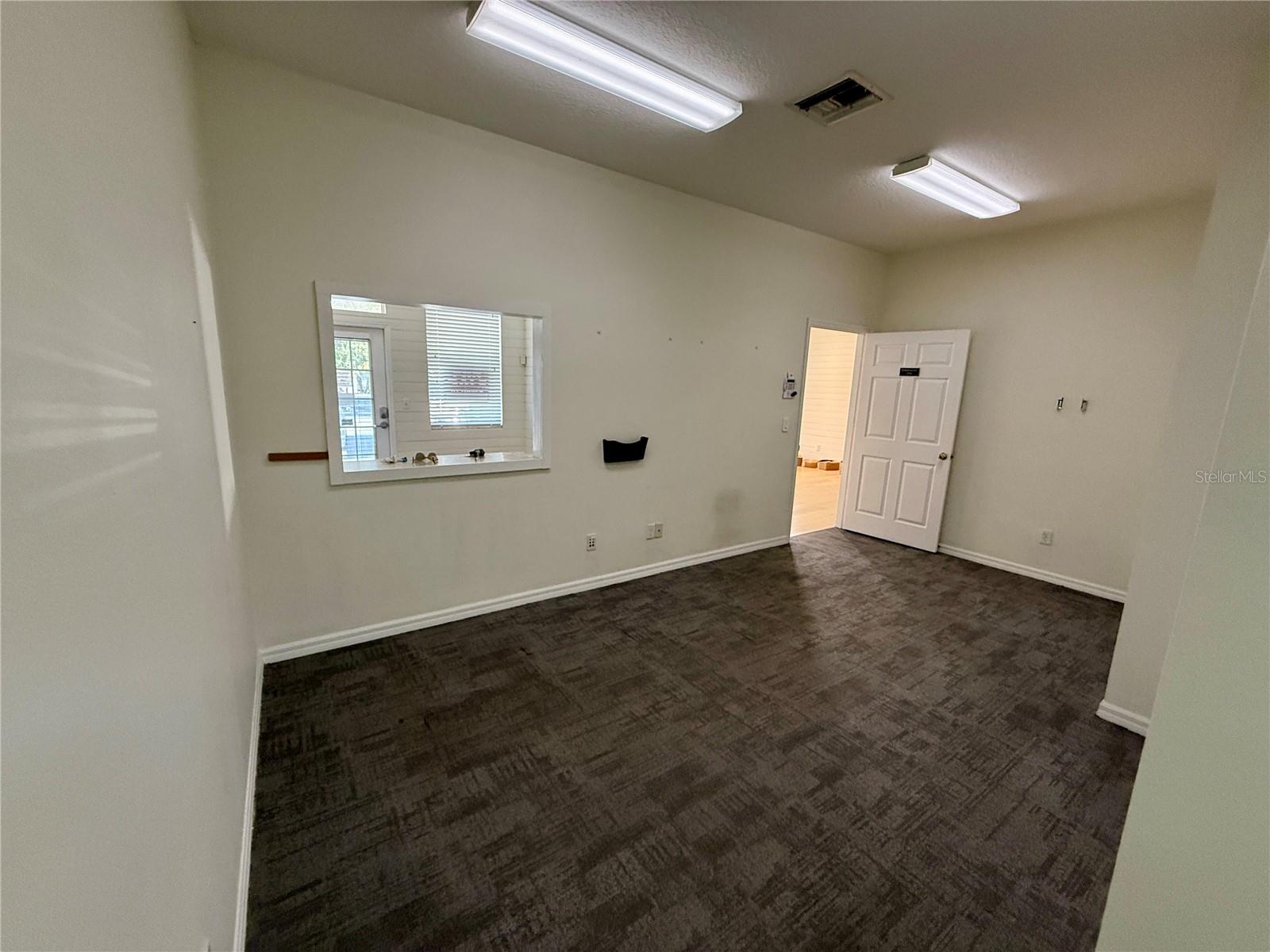 Image 6 of 24 For 4426 5th Street W