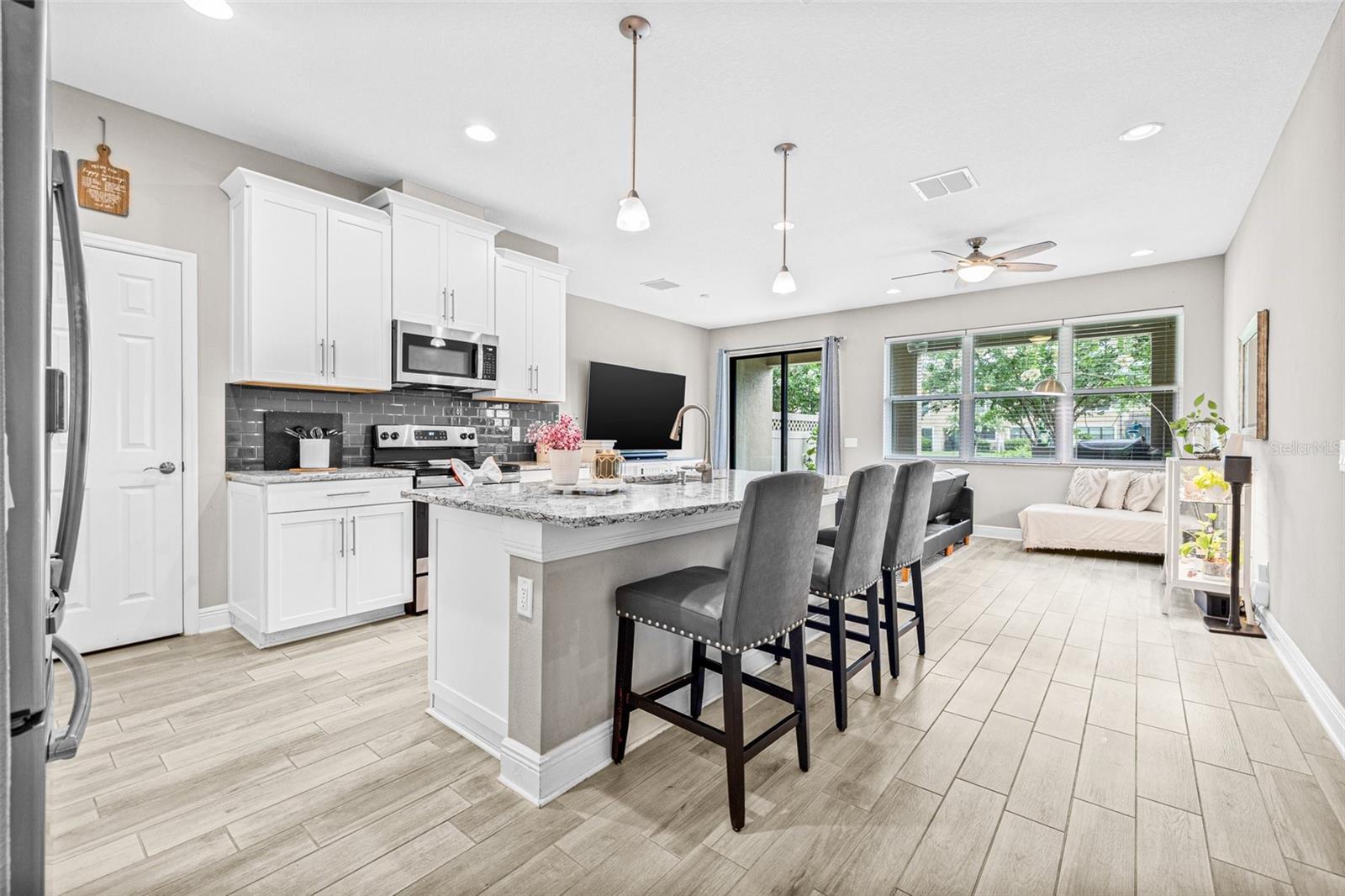 Image 7 of 25 For 9237 Fox Sparrow Road