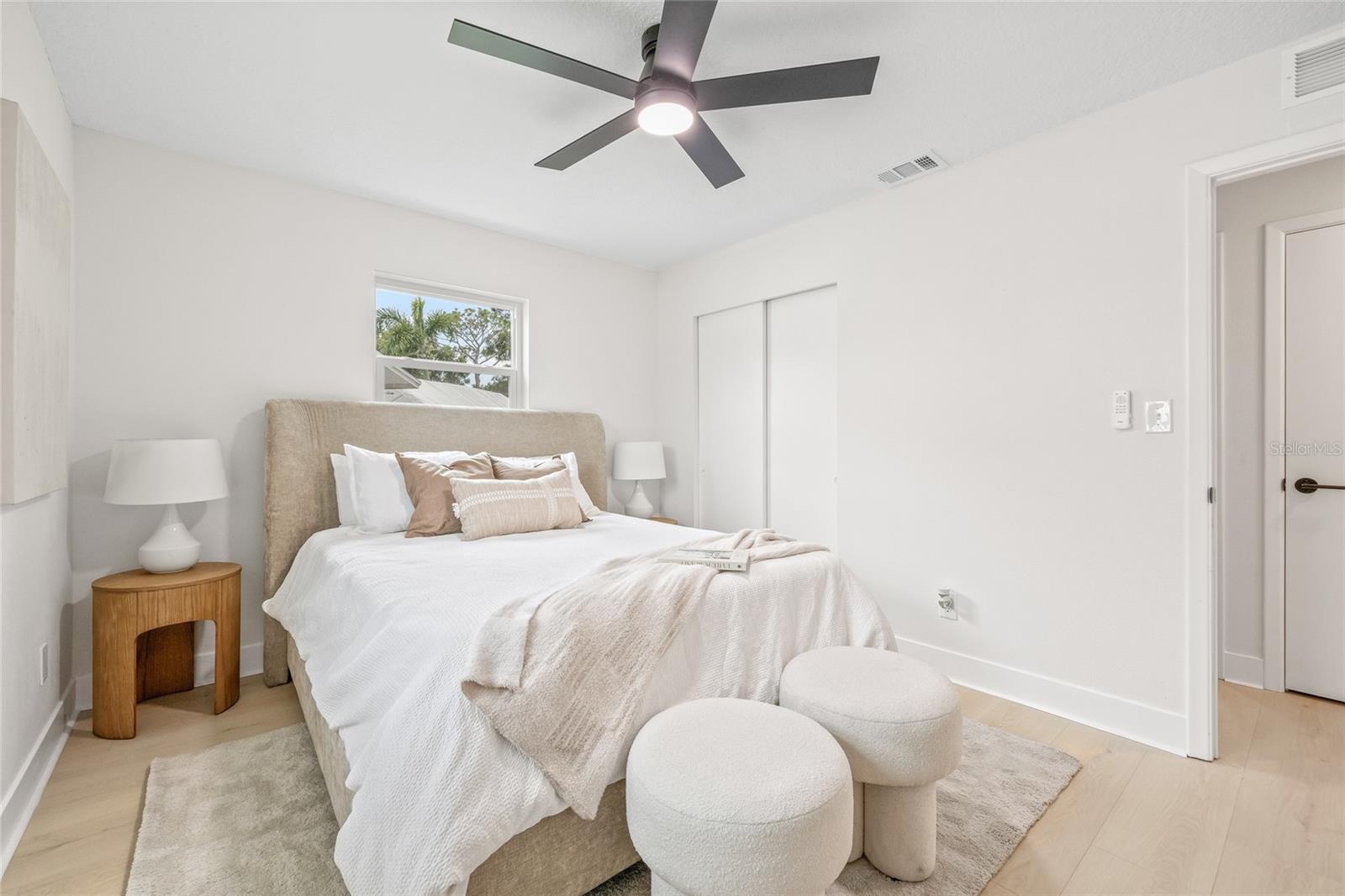 Image 16 of 34 For 8832 90th Way