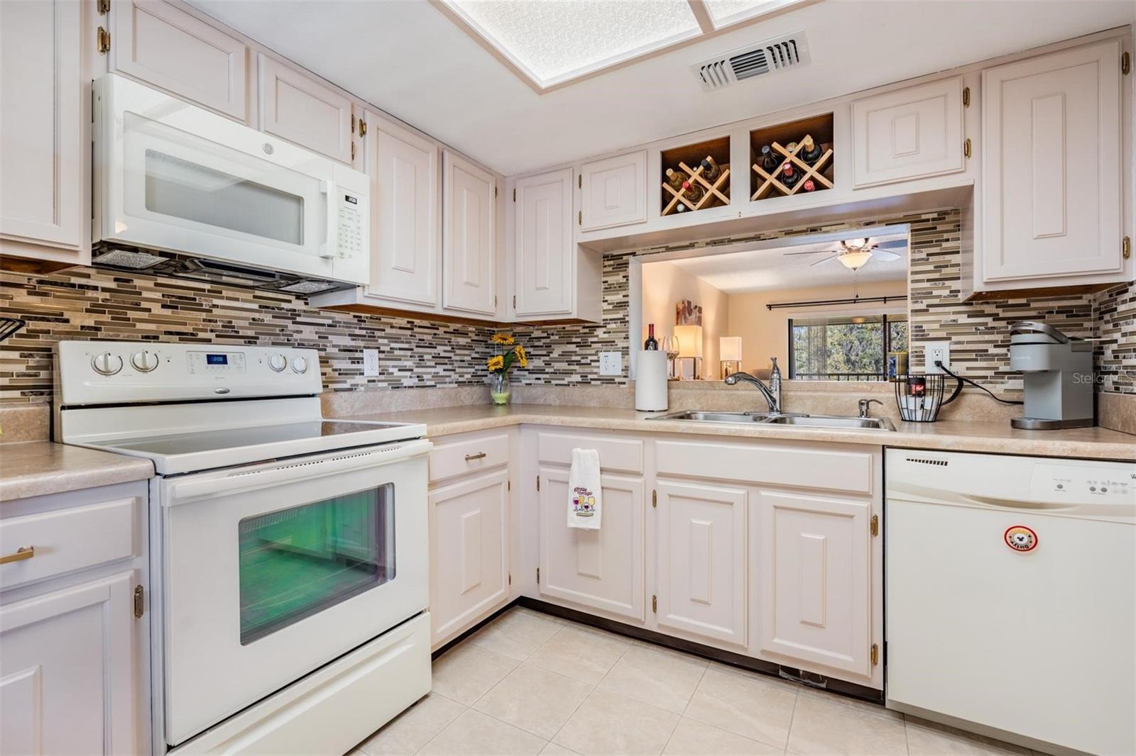 Image 12 of 31 For 3610 Magnolia Ridge Circle 1322