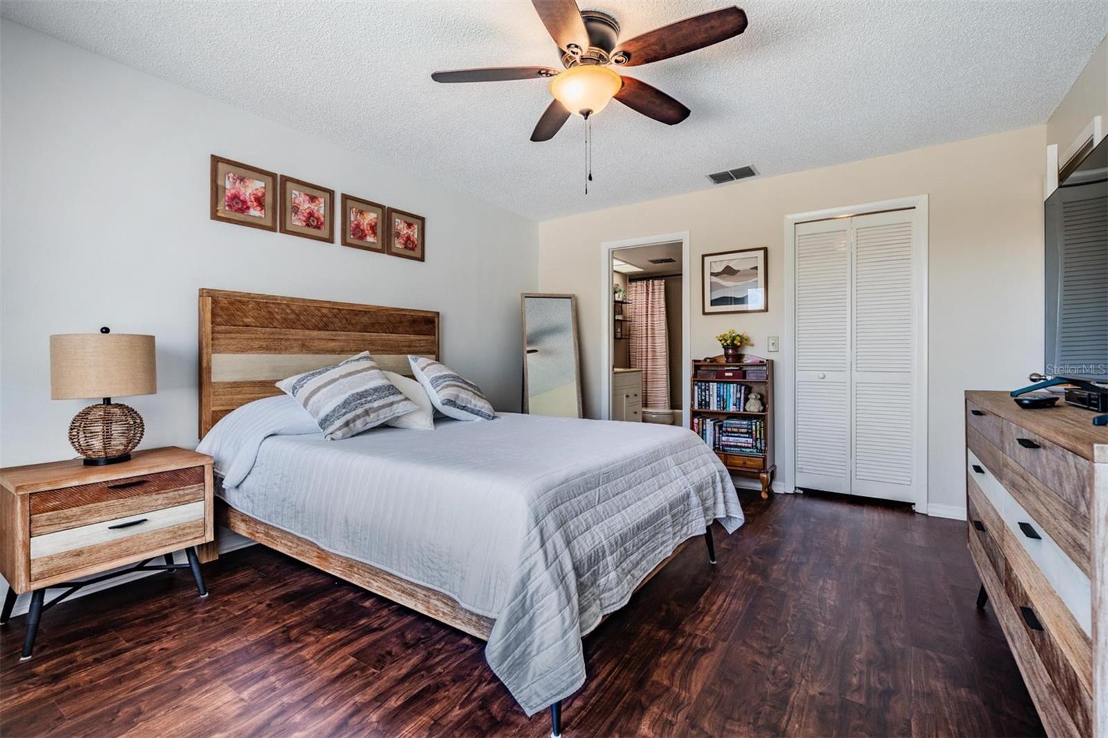 Image 25 of 31 For 3610 Magnolia Ridge Circle 1322