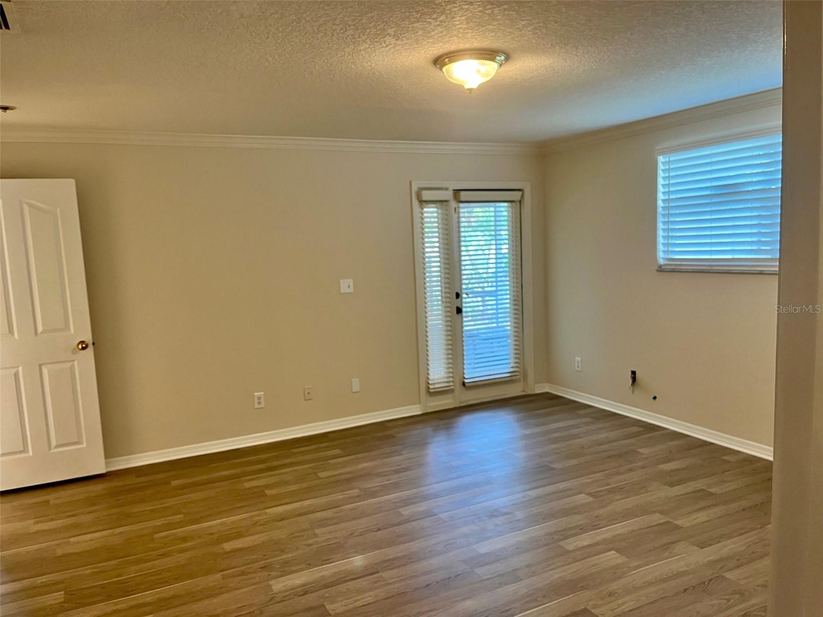 Image 6 of 18 For 2515 Leroy Street