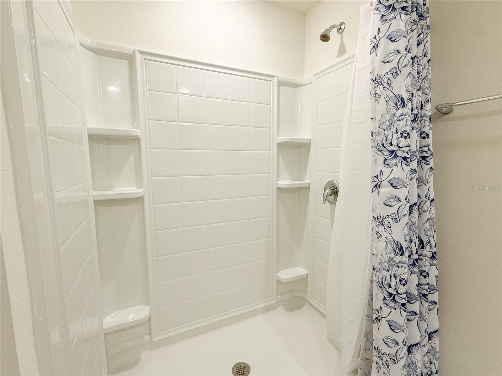 Image 26 of 51 For 13374 Mylion Way