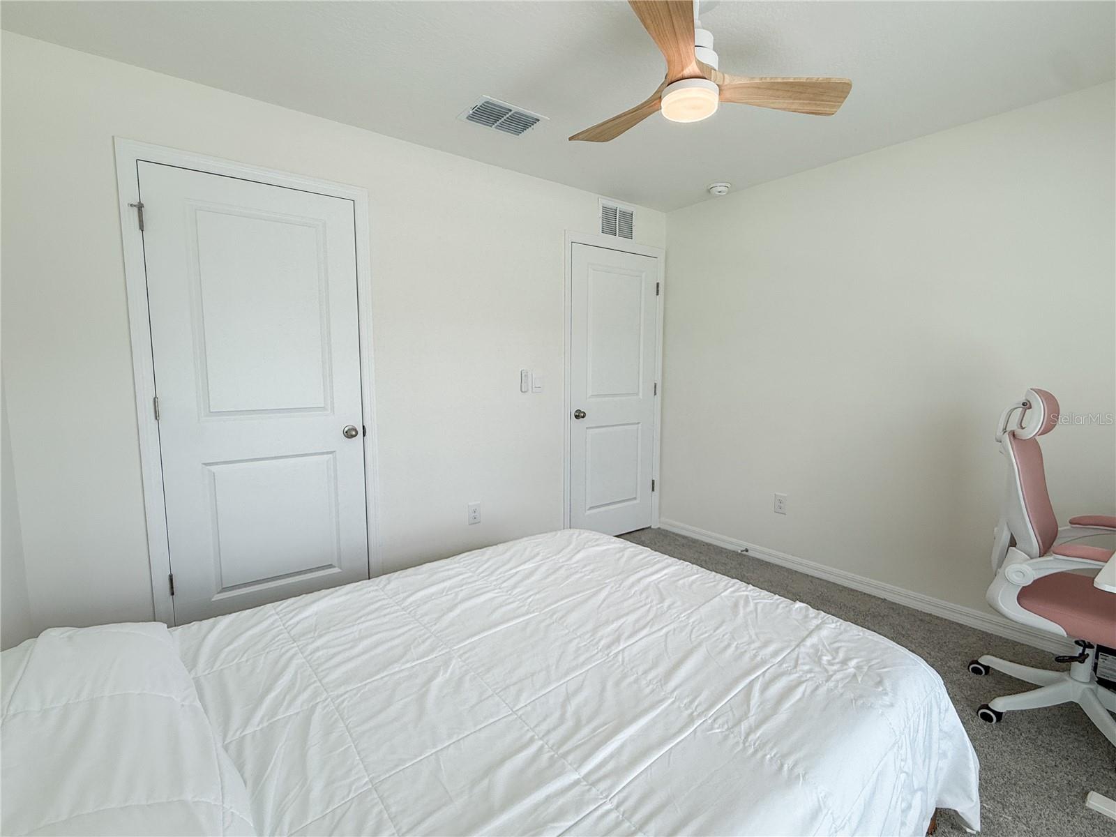 Image 34 of 51 For 13374 Mylion Way