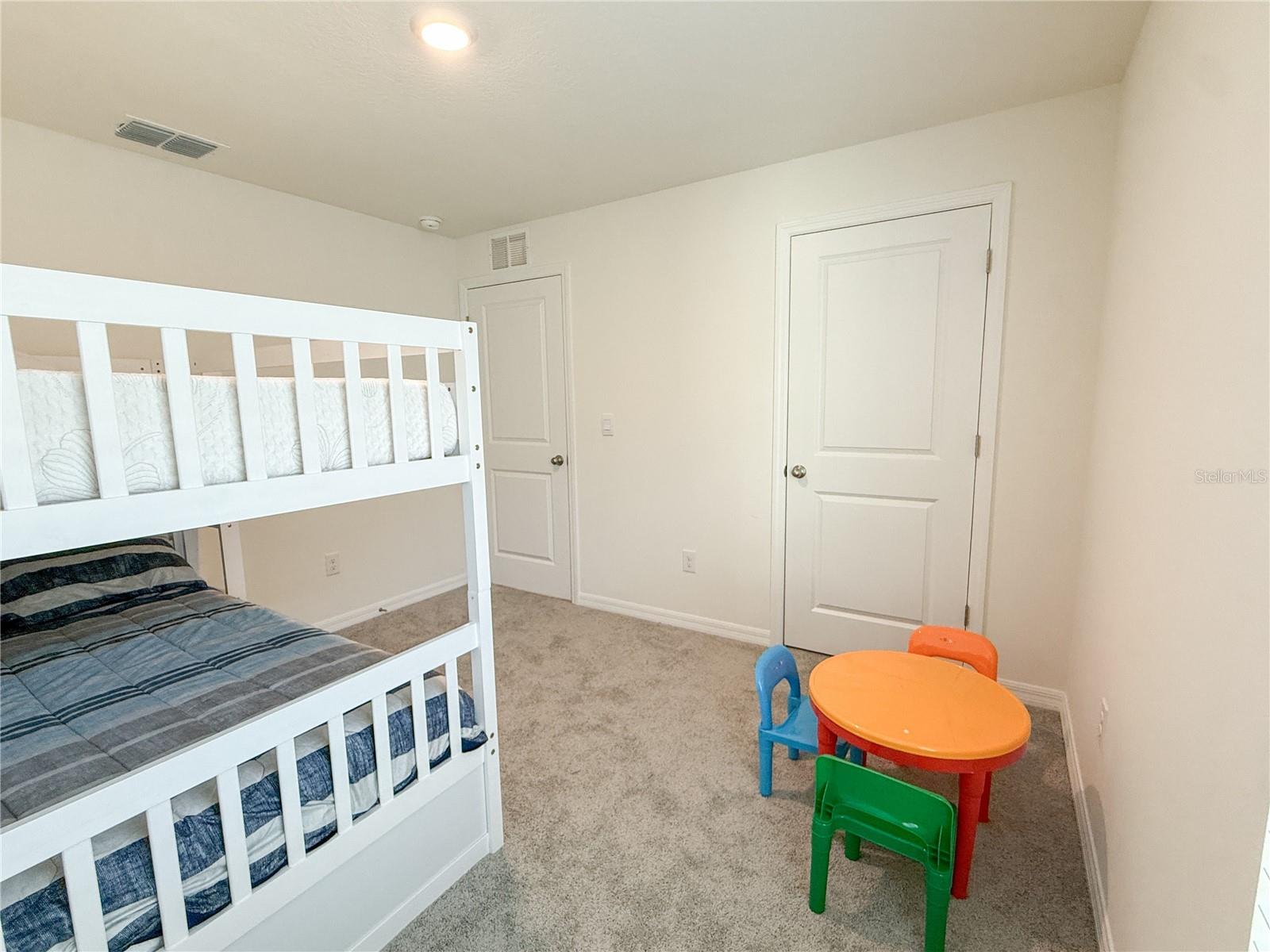 Image 36 of 51 For 13374 Mylion Way