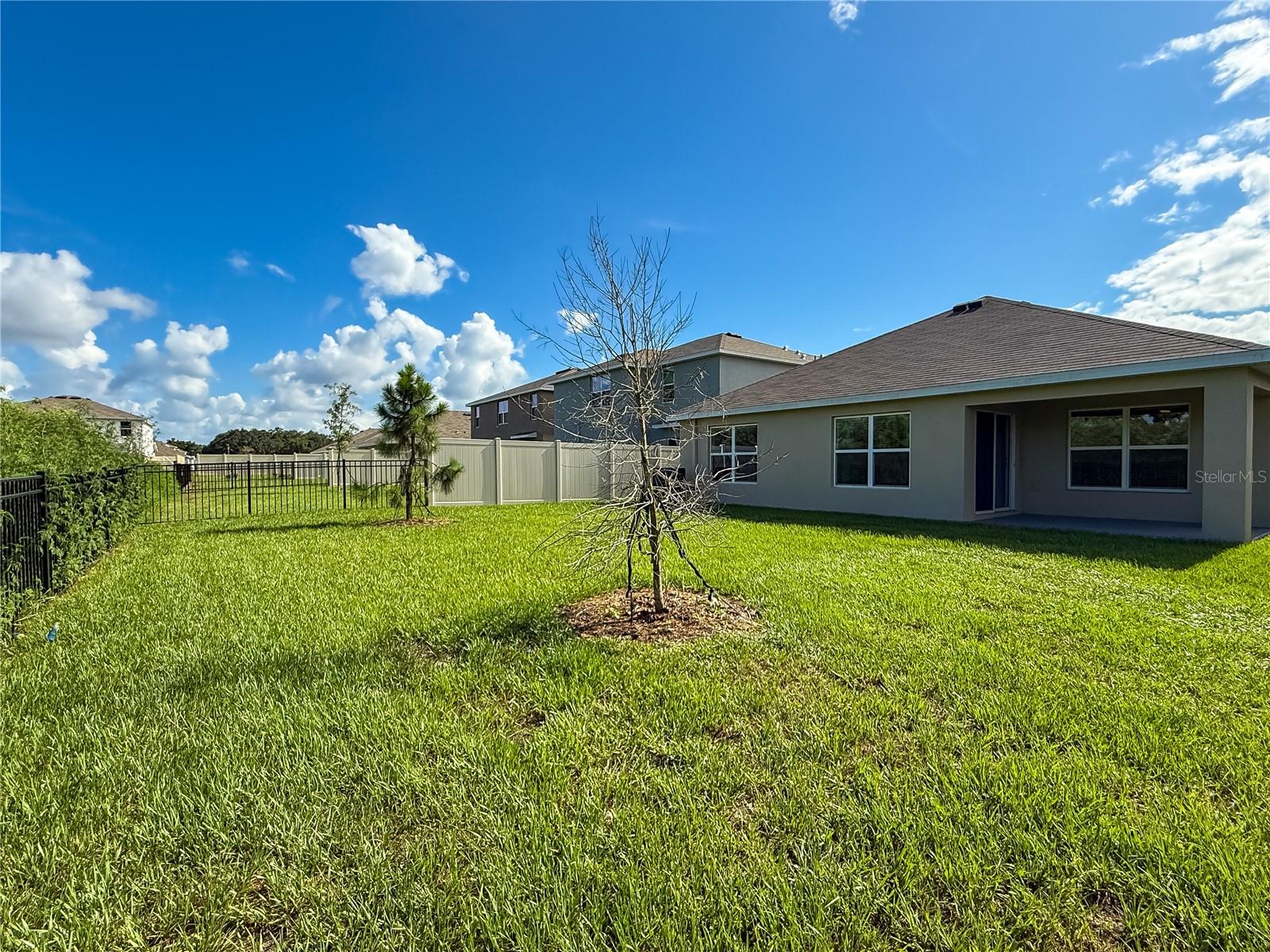 Image 46 of 51 For 13374 Mylion Way