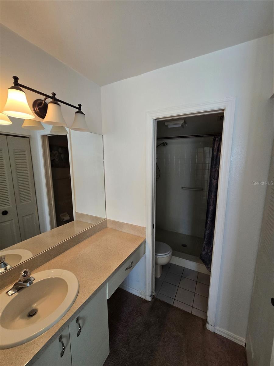 Image 14 of 26 For 7823 Hardwick Drive 214