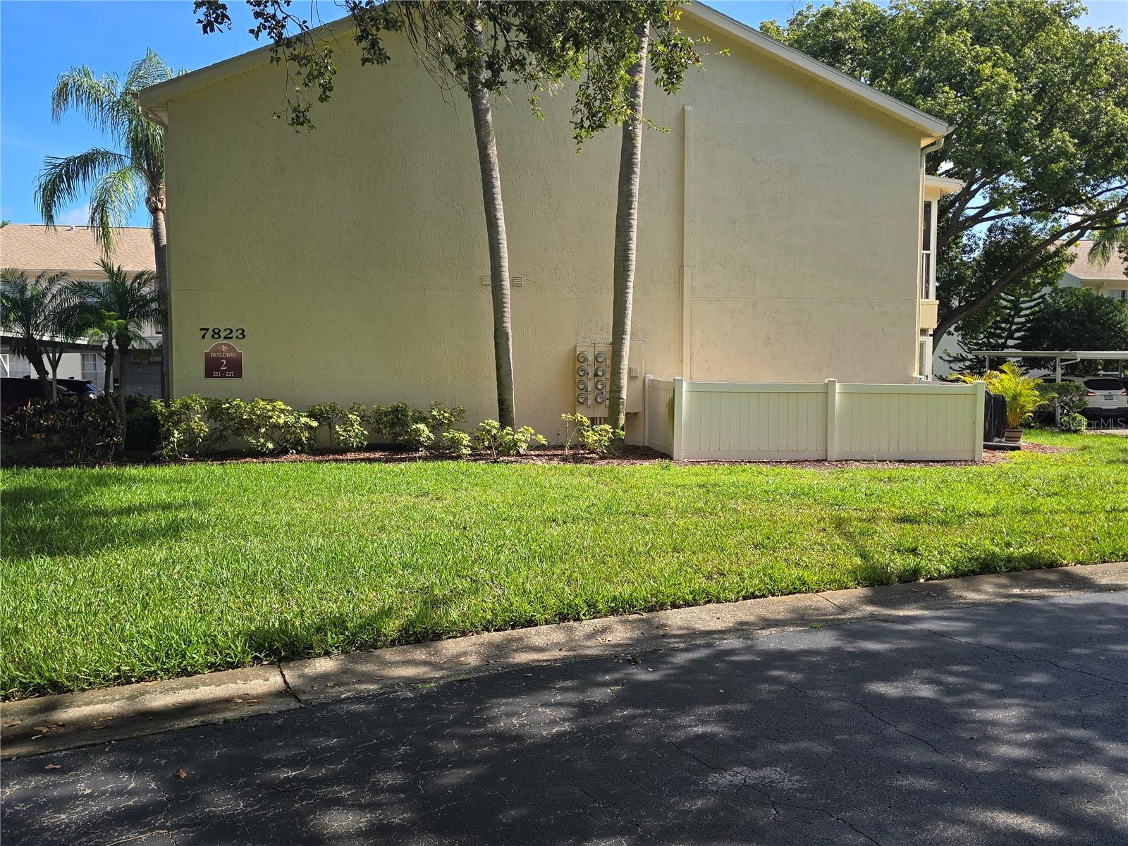 Image 23 of 26 For 7823 Hardwick Drive 214
