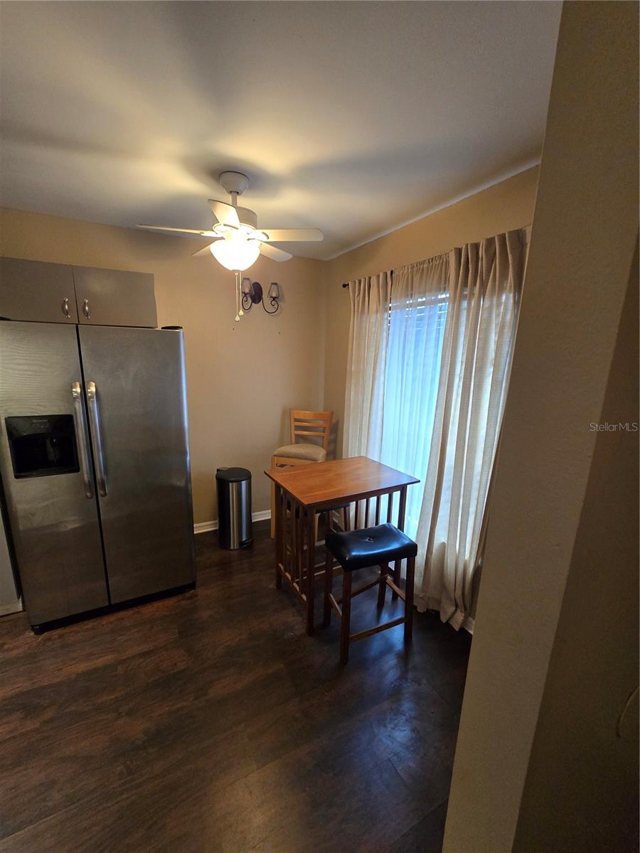 Image 4 of 26 For 7823 Hardwick Drive 214