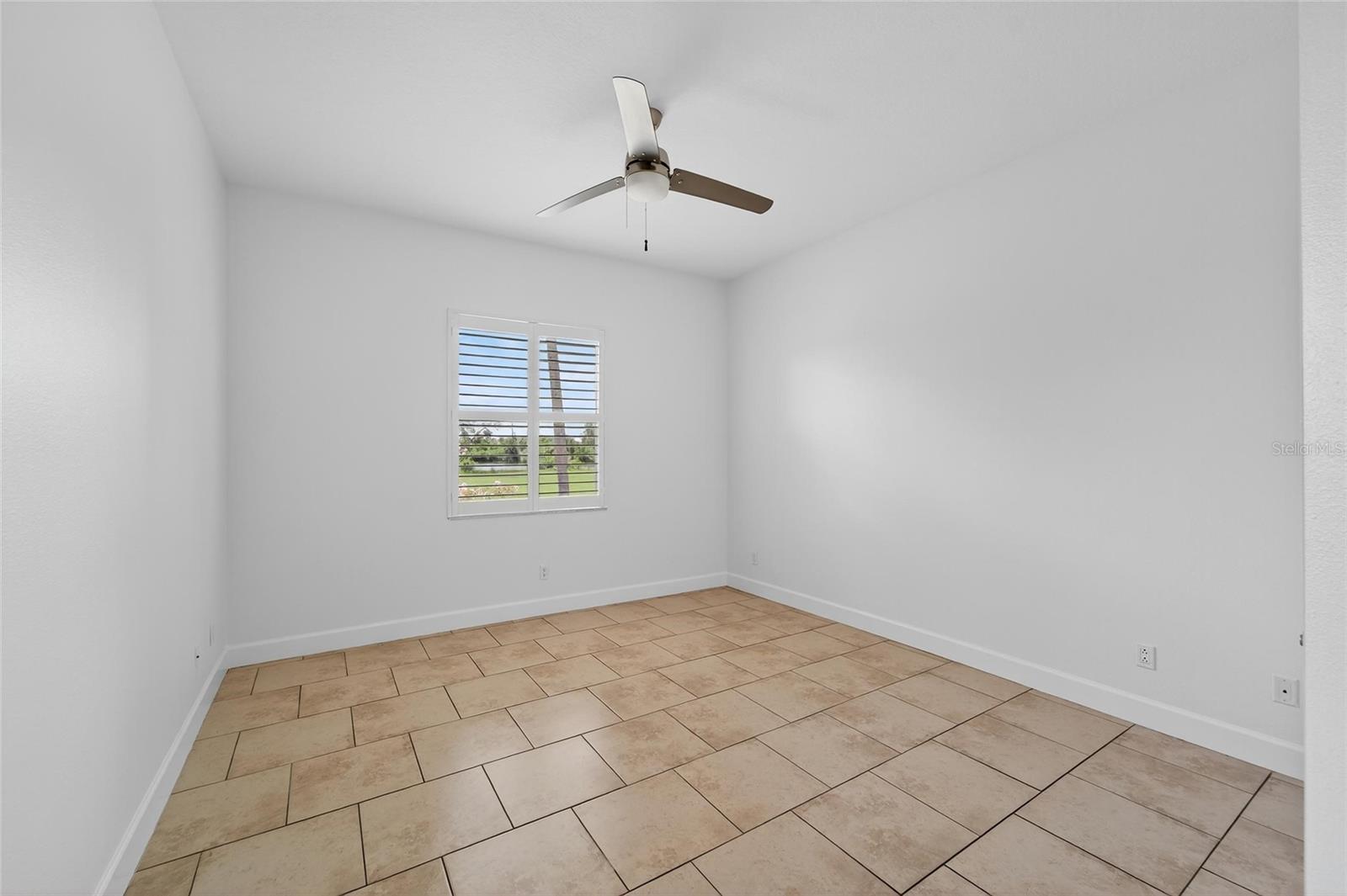 Image 43 of 83 For 924 Bunker View Drive
