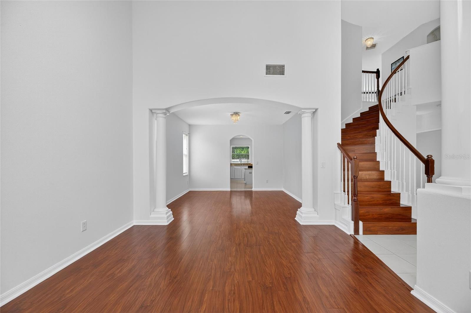 Image 4 of 99 For 7711 Nottinghill Sky Drive