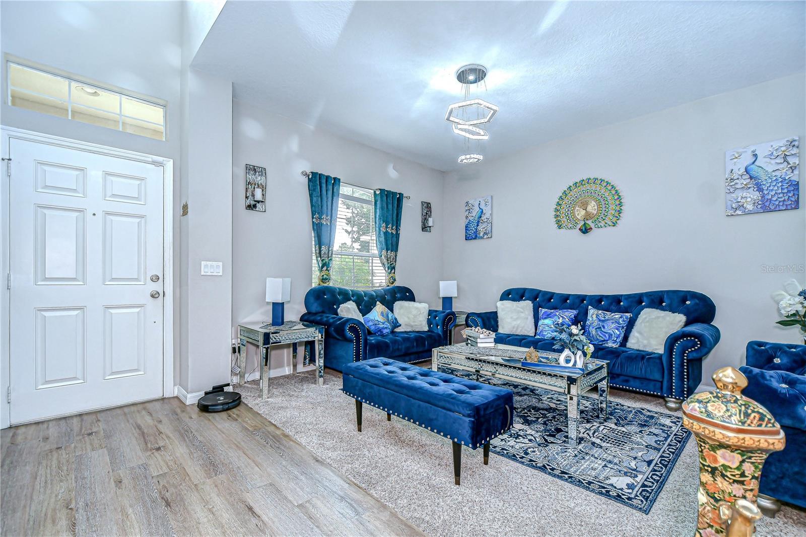 Image 4 of 50 For 12232 Ridgedale Drive