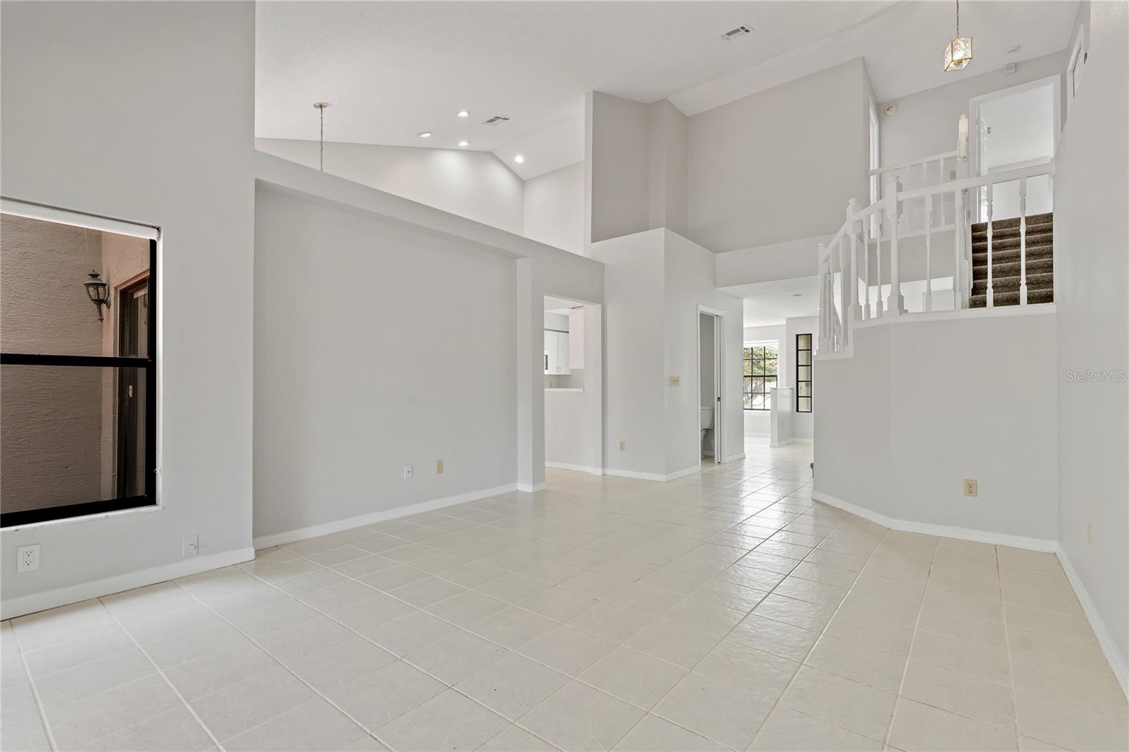 Listing photo id 14 for 16160 Craigend Place