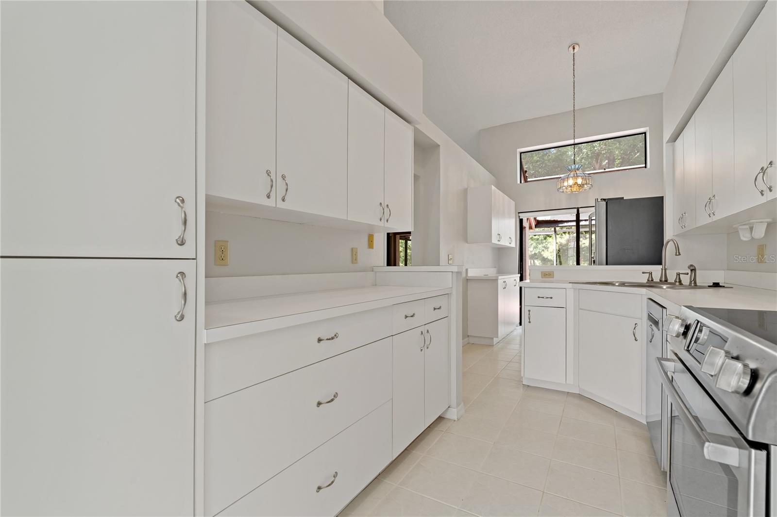 Listing photo id 21 for 16160 Craigend Place