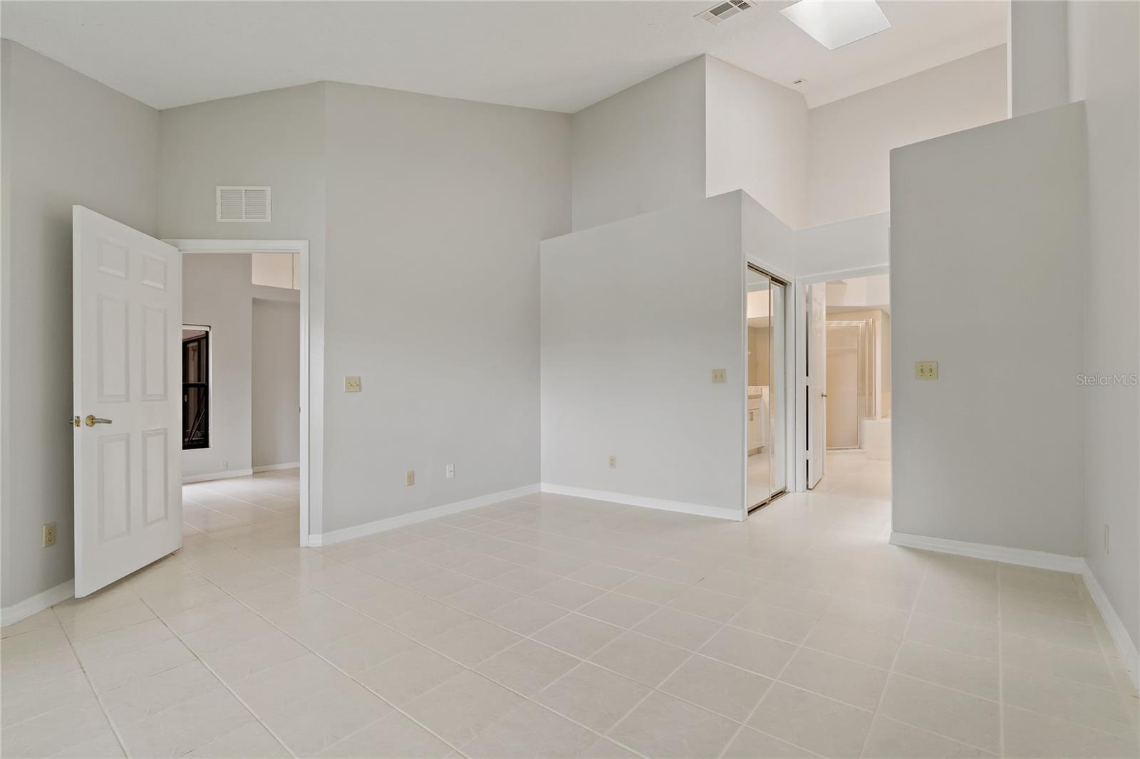 Listing photo id 24 for 16160 Craigend Place