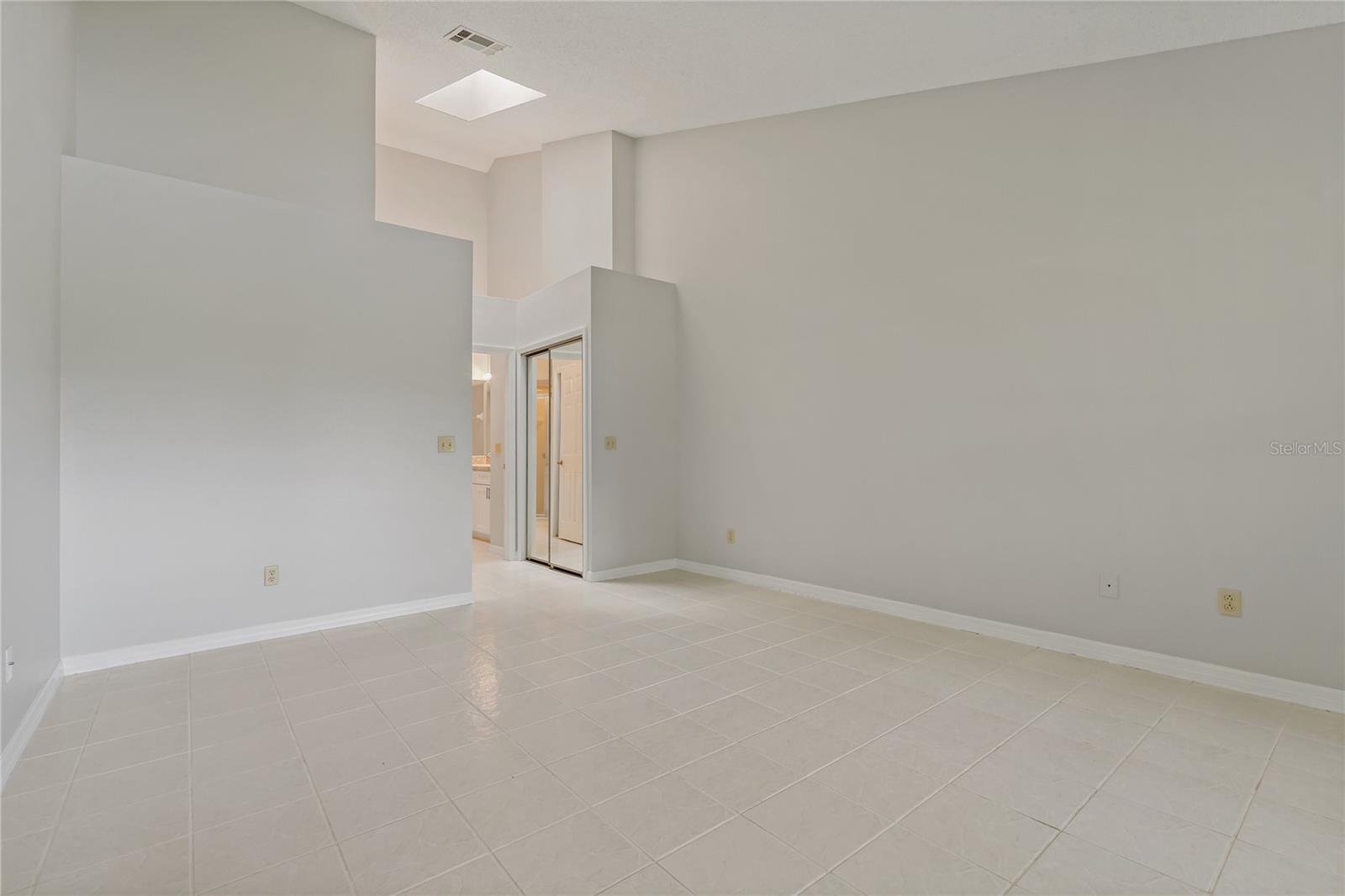 Listing photo id 25 for 16160 Craigend Place
