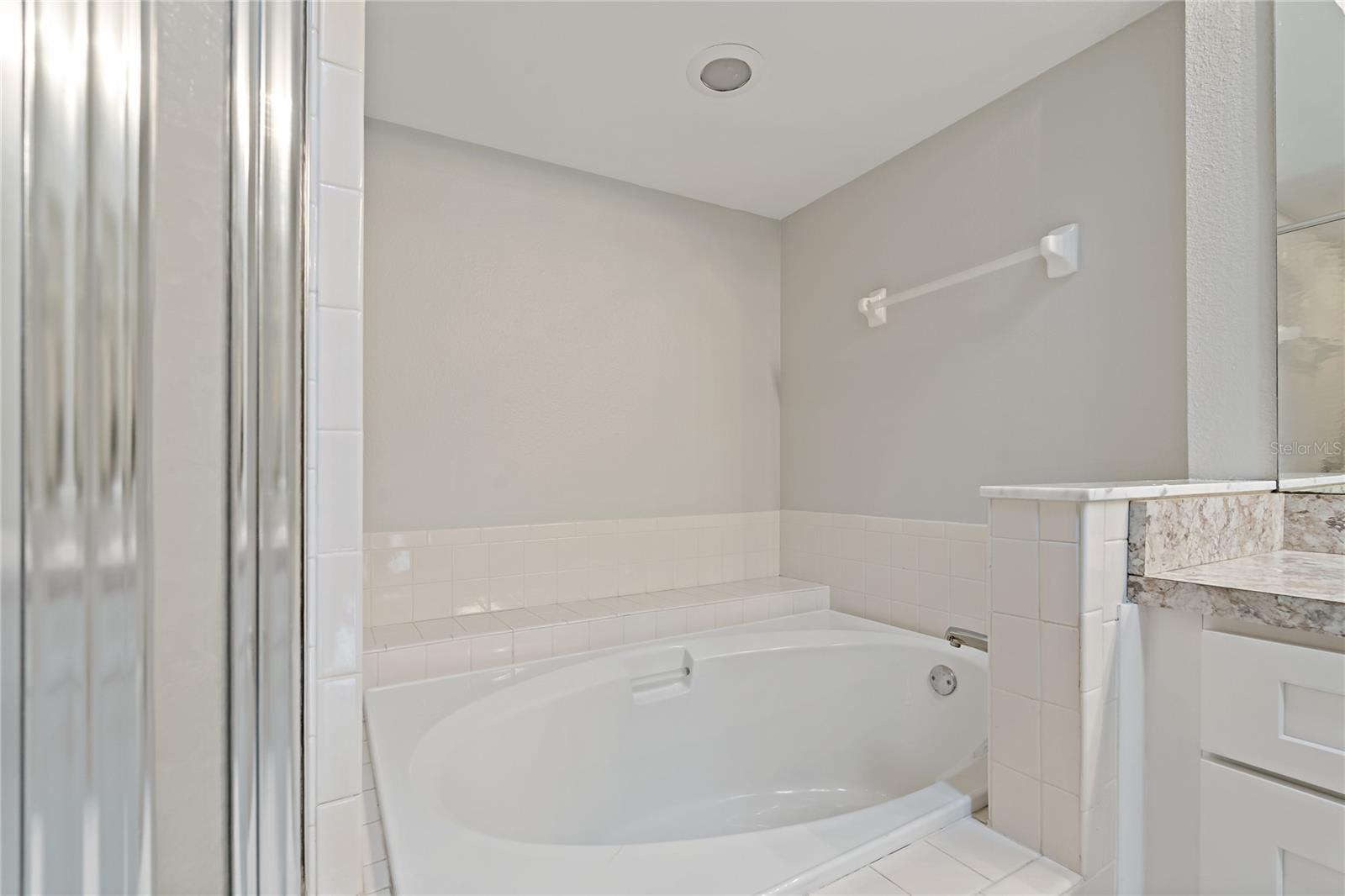 Listing photo id 31 for 16160 Craigend Place