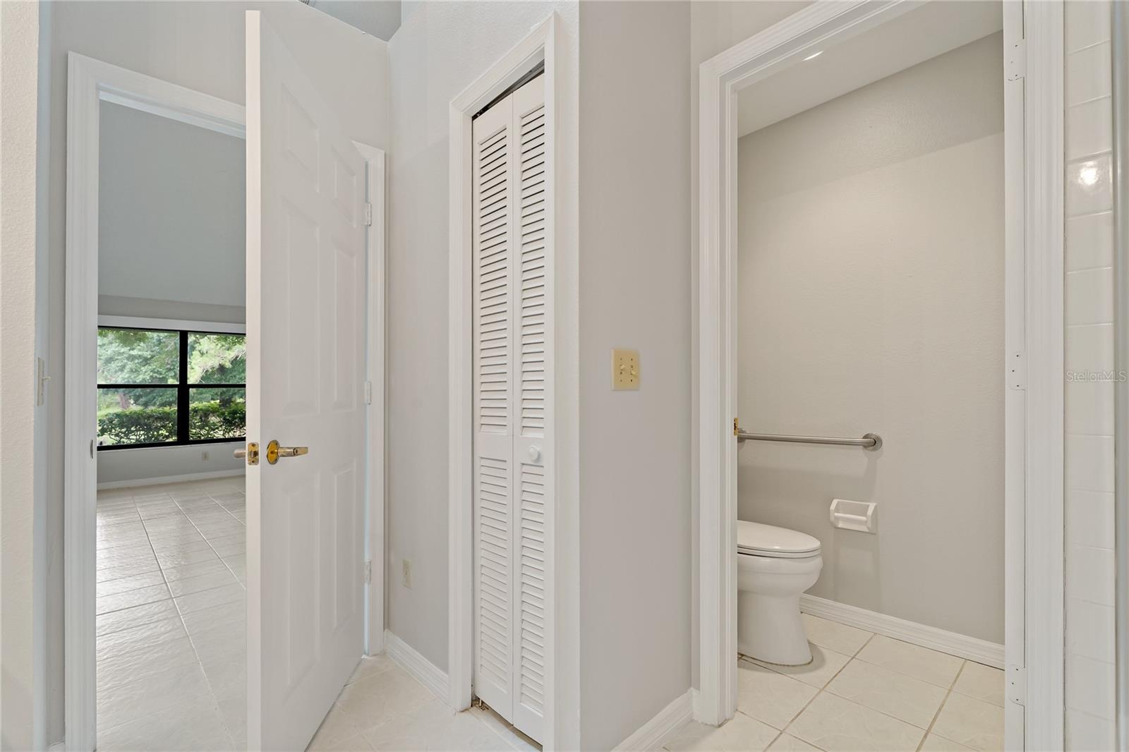 Listing photo id 32 for 16160 Craigend Place