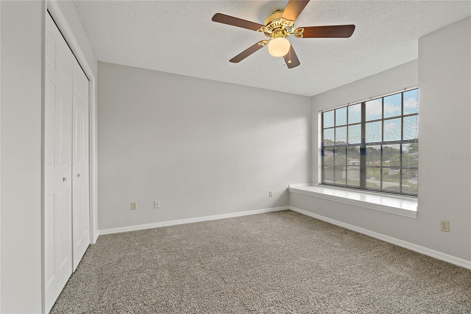 Listing photo id 34 for 16160 Craigend Place