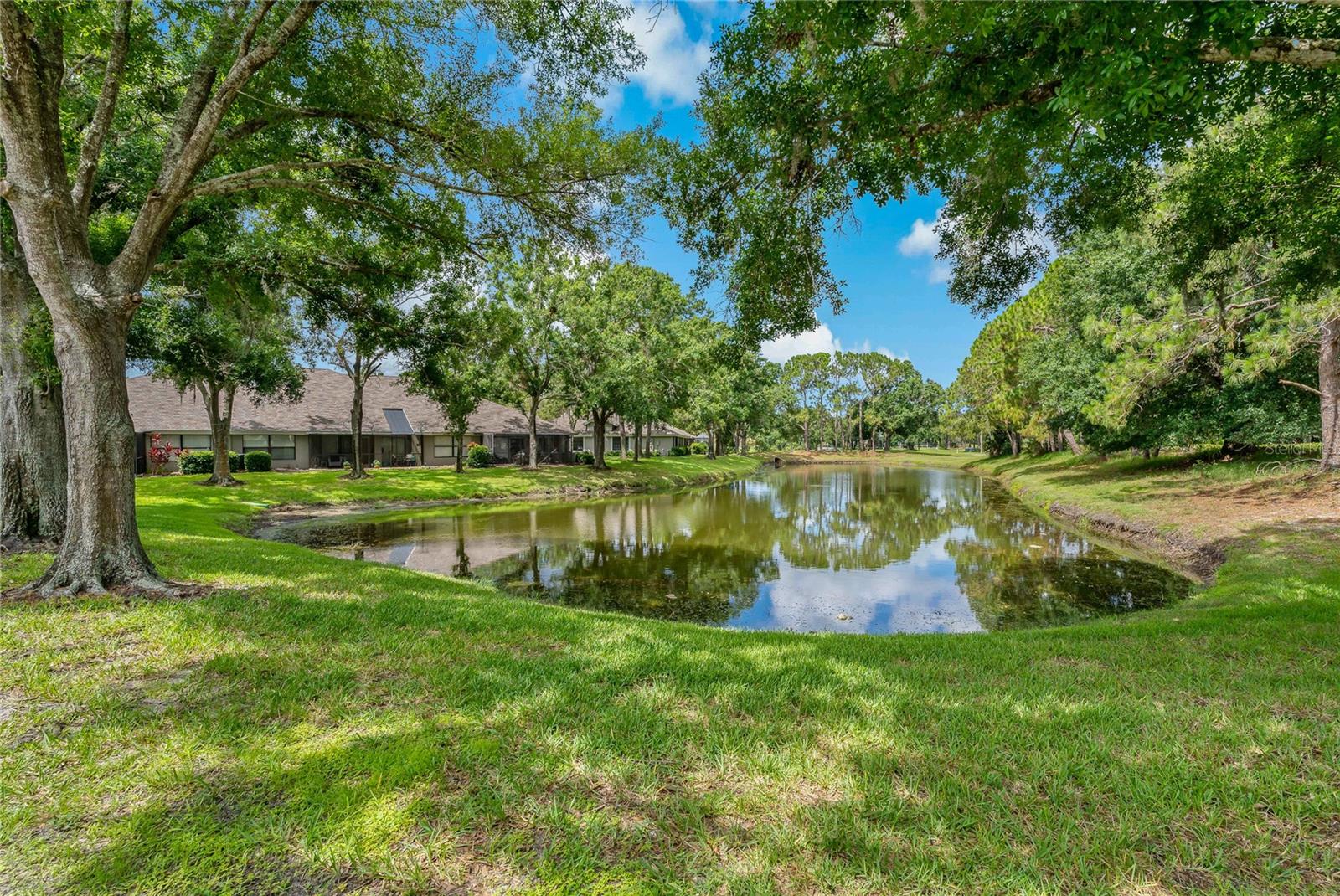 Listing photo id 2 for 16160 Craigend Place