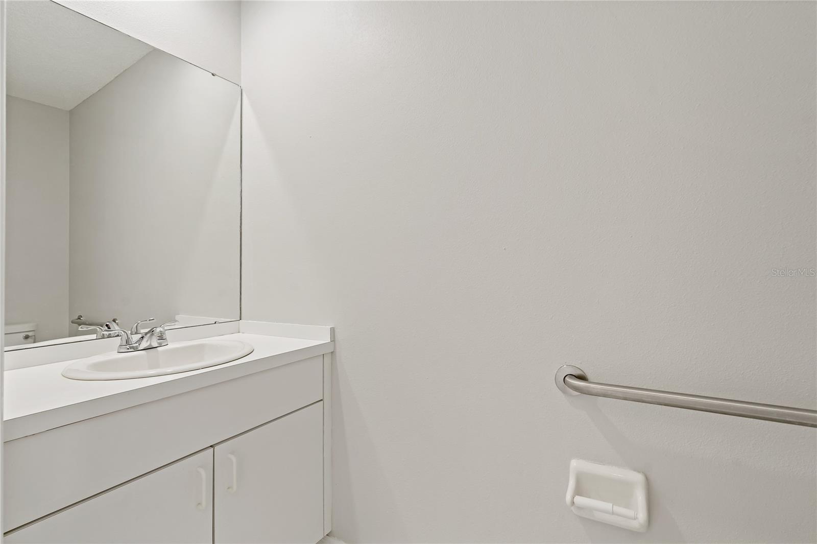 Listing photo id 40 for 16160 Craigend Place