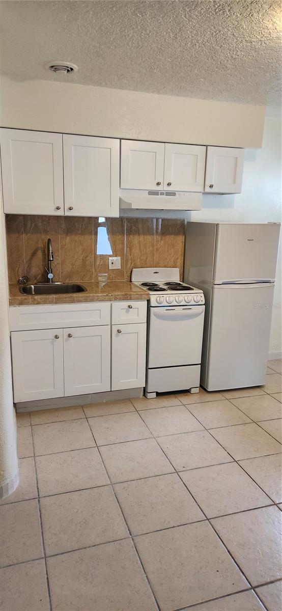 Image 2 of 7 For 901 Third Street N 7