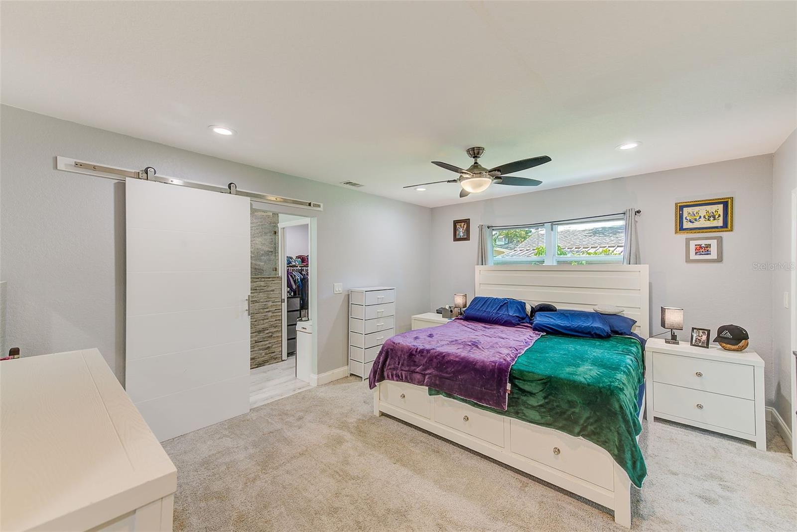 Image 17 of 41 For 9954 54th Avenue N